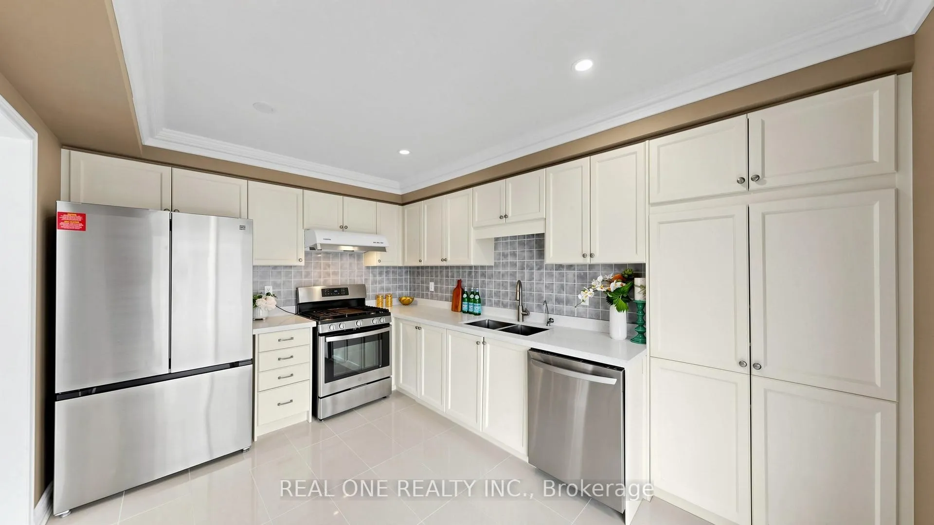 Photo 17 of 3265 Springrun Way, Mississauga, Churchill Meadows — HOMEH