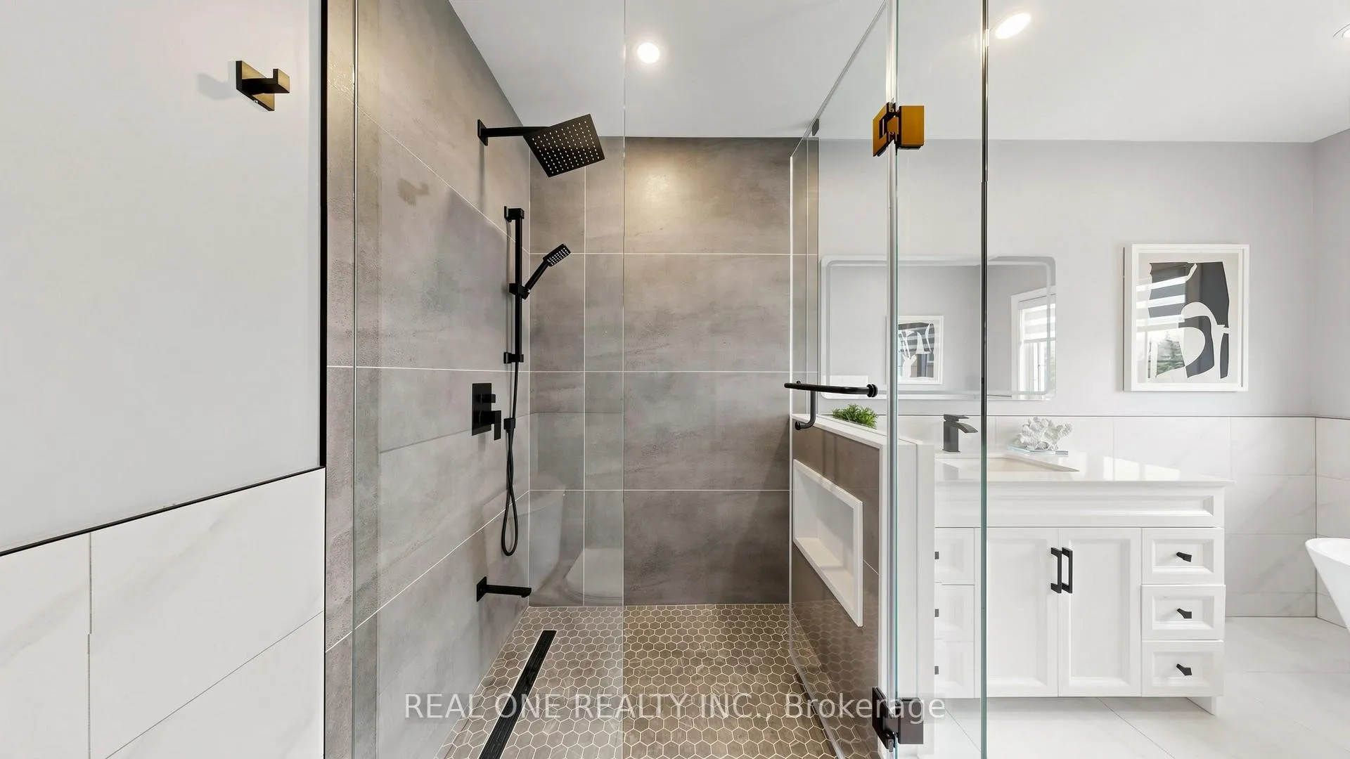 Photo 33 of 3265 Springrun Way, Mississauga, Churchill Meadows — HOMEH