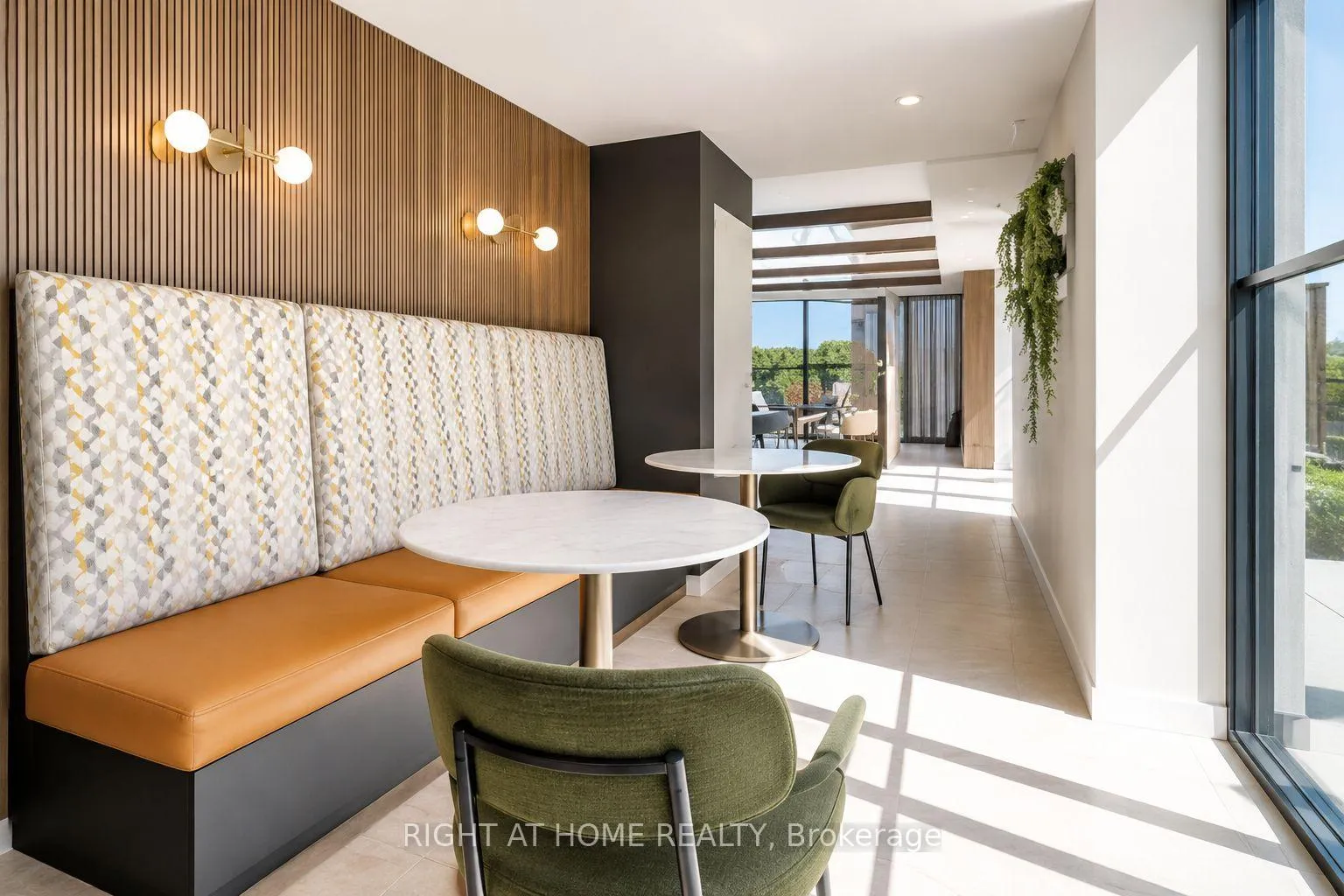 Photo 3 of Unit 101, 741 king Street W, Kitchener — HOMEH