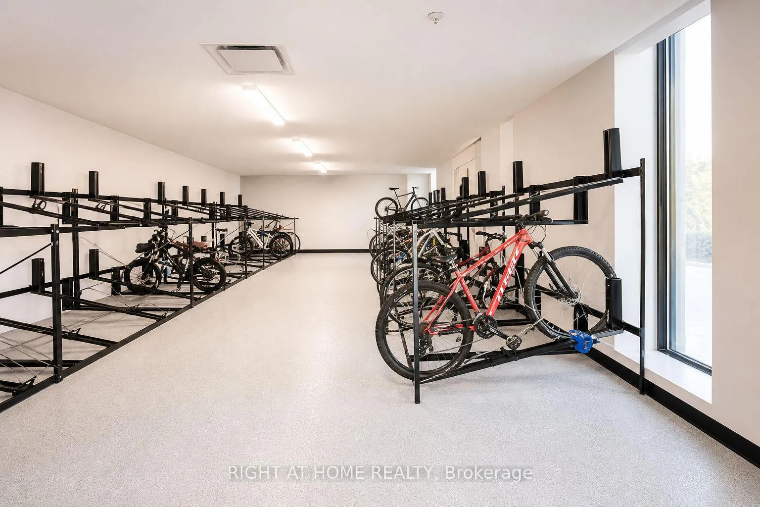 Photo 15 of Unit 101, 741 king Street W, Kitchener — HOMEH