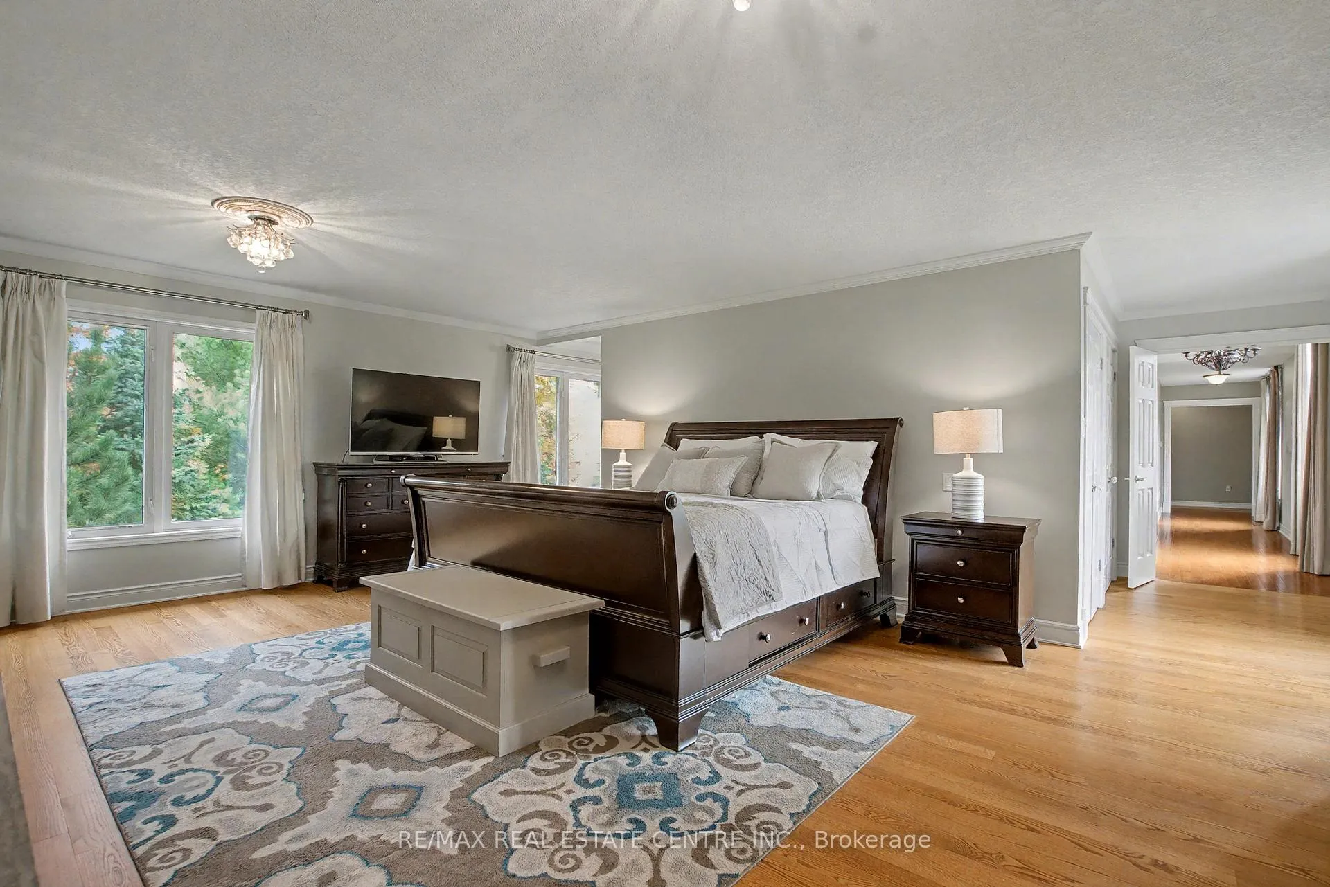 Photo 18 of 4220 Ennisclare Drive, Milton, Rural Nassagaweya — HOMEH