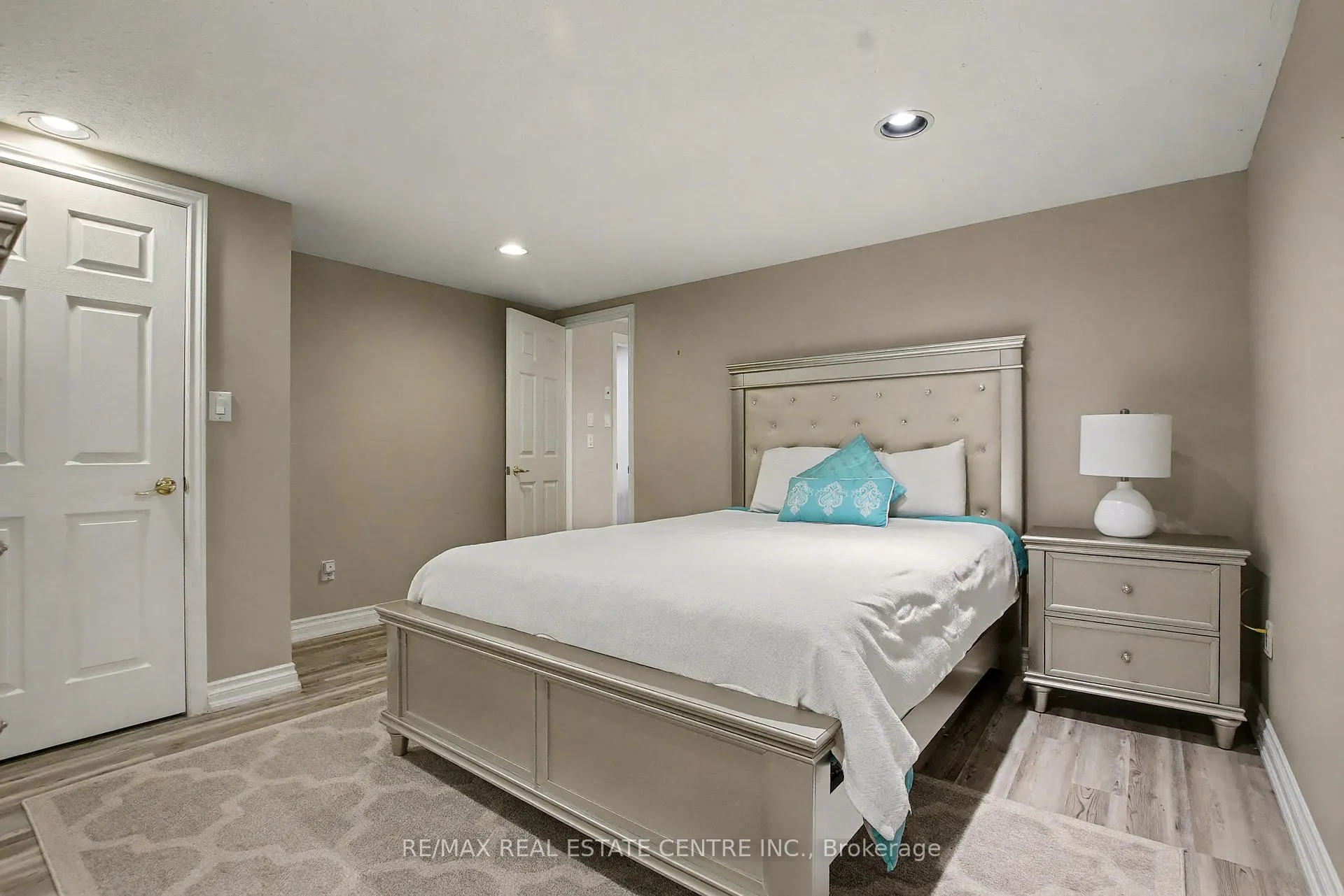 Photo 29 of 4220 Ennisclare Drive, Milton, Rural Nassagaweya — HOMEH