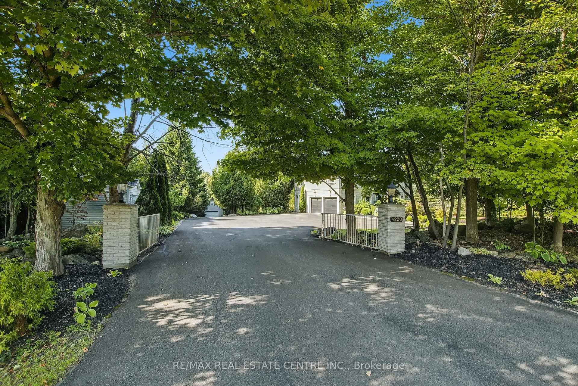 Photo 42 of 4220 Ennisclare Drive, Milton, Rural Nassagaweya — HOMEH