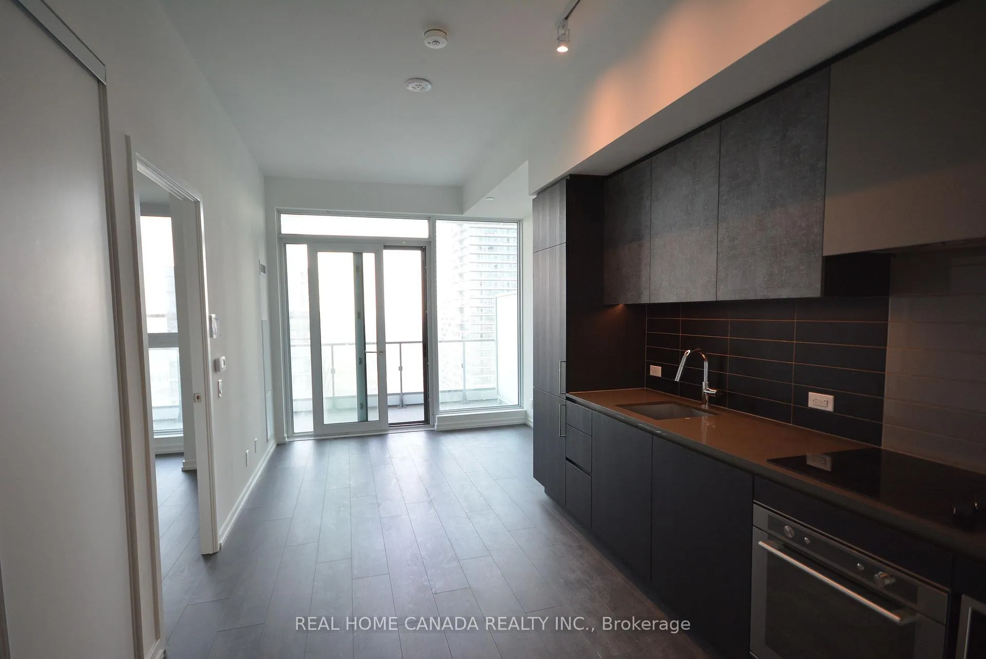 Photo 10 of Unit 4003, 7890 Jane Street, Vaughan, Vaughan Corporate Centre — HOMEH