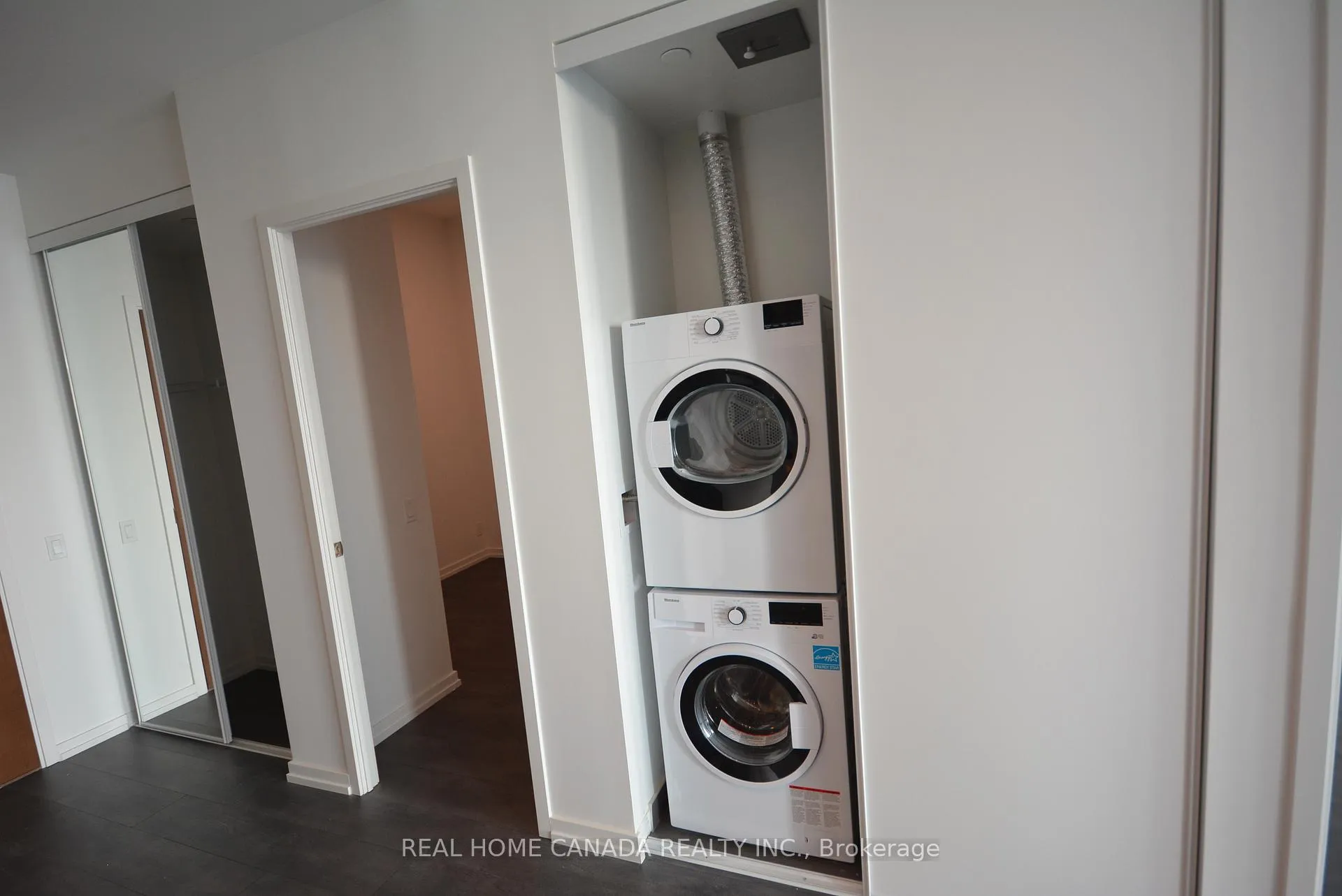 Photo 15 of Unit 4003, 7890 Jane Street, Vaughan, Vaughan Corporate Centre — HOMEH