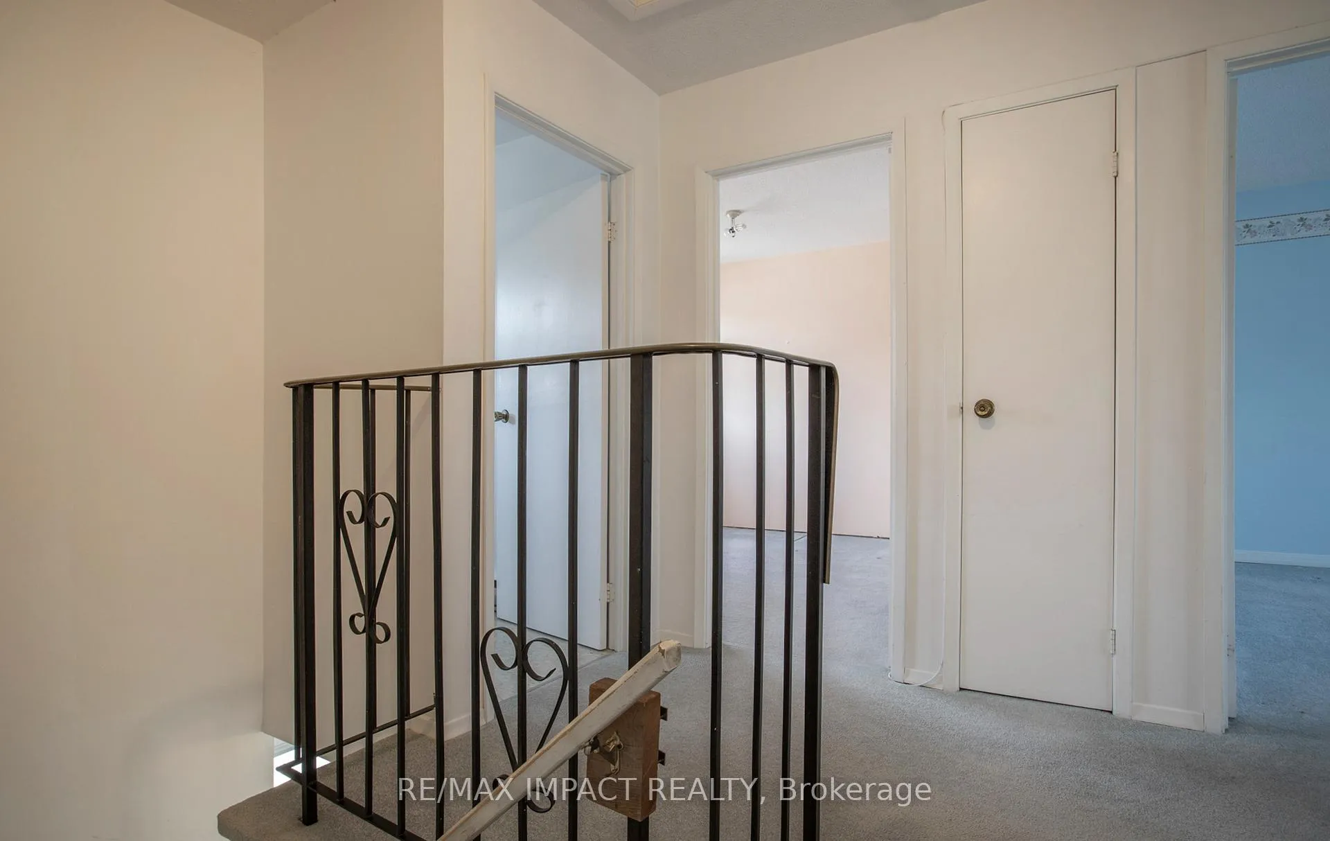 Photo 14 of Unit 37, 19 Macpherson Avenue, Kingston, Central City West — HOMEH