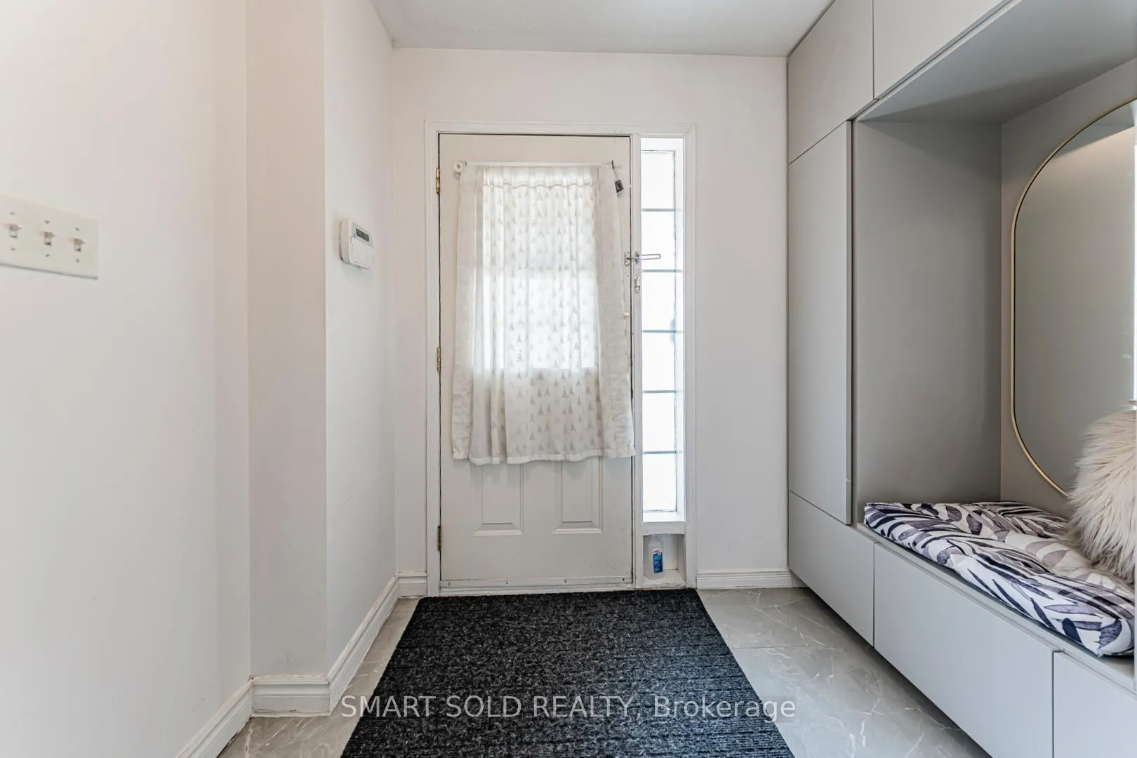 Photo 3 of 34 Atlantis Drive, Whitby, Blue Grass Meadows — HOMEH