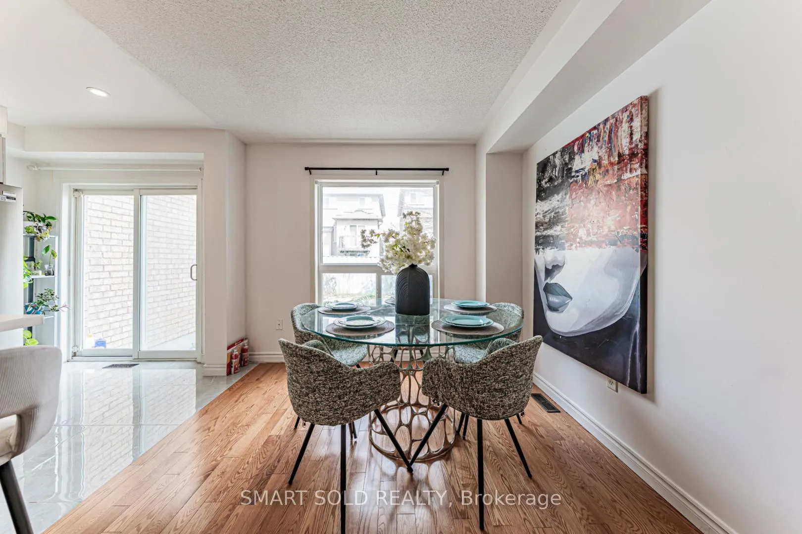 Photo 7 of 34 Atlantis Drive, Whitby, Blue Grass Meadows — HOMEH
