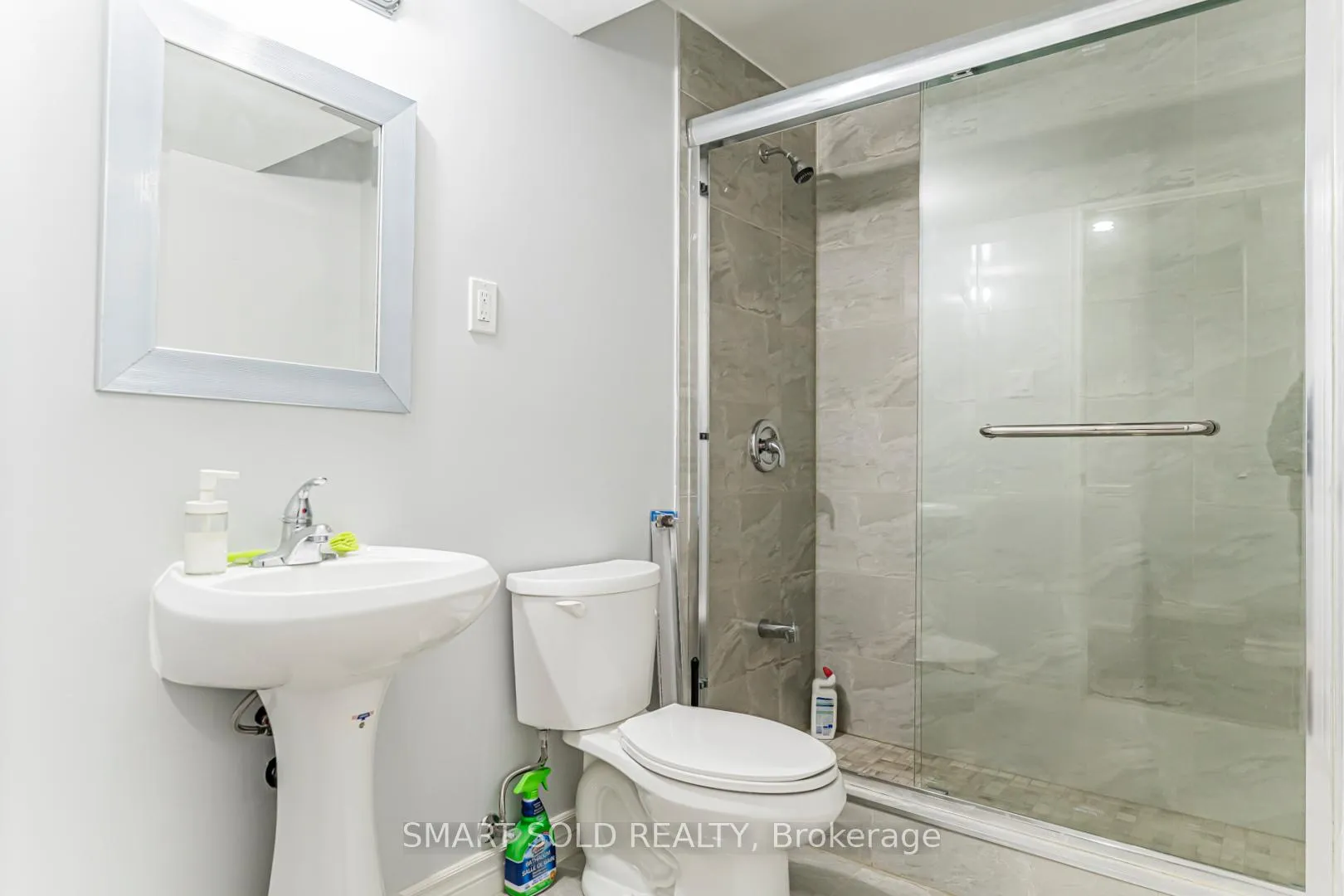 Photo 31 of 34 Atlantis Drive, Whitby, Blue Grass Meadows — HOMEH