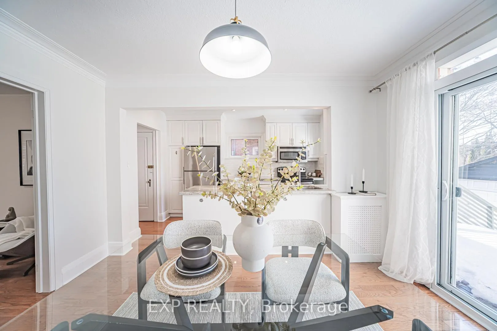 Photo 8 of 54 Latimer Avenue, Toronto, Forest Hill North — HOMEH