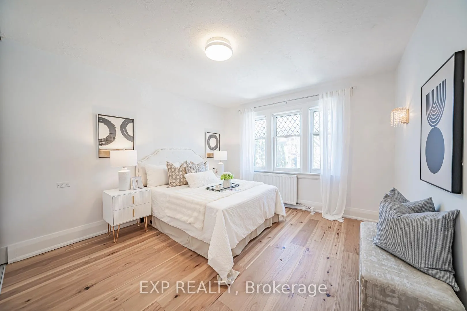 Photo 10 of 54 Latimer Avenue, Toronto, Forest Hill North — HOMEH