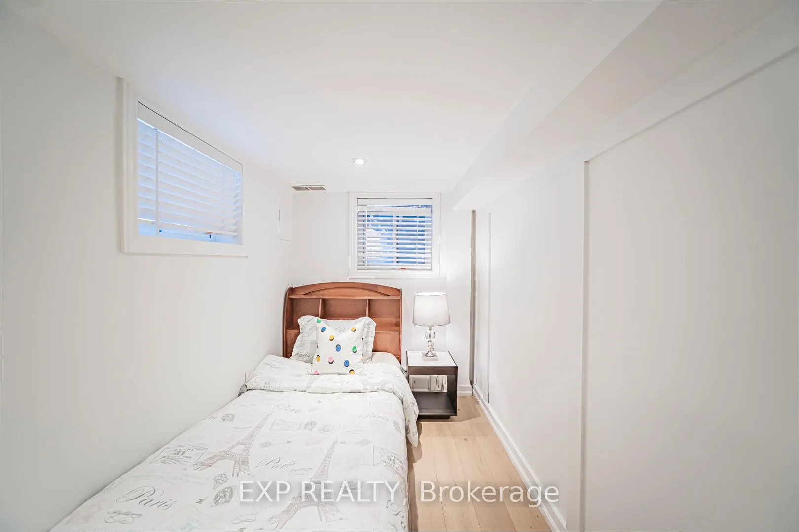 Photo 22 of 54 Latimer Avenue, Toronto, Forest Hill North — HOMEH