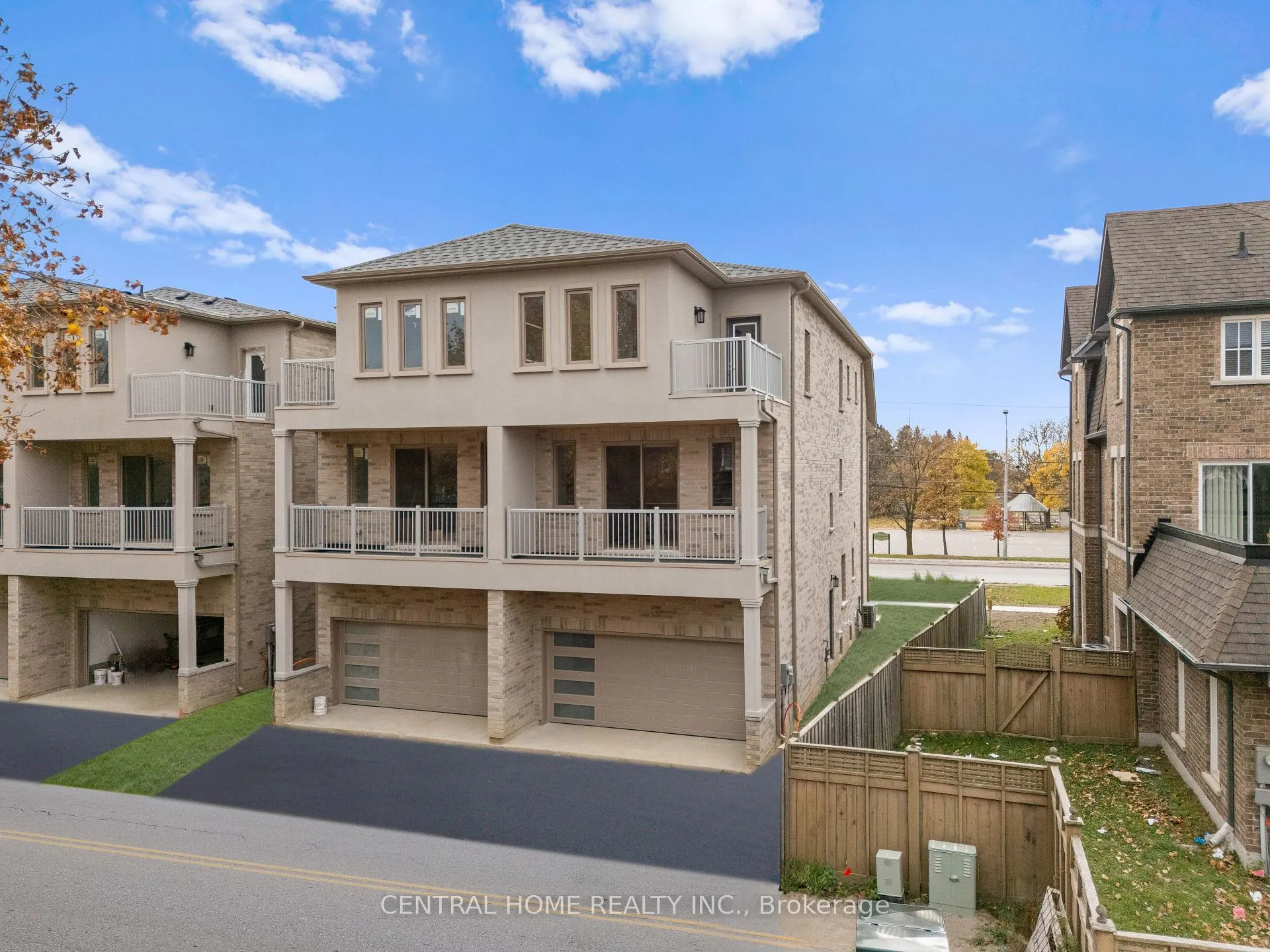 Photo 2 of 2946-2956 Elgin Mills Road E, Markham, Victoria Square — HOMEH
