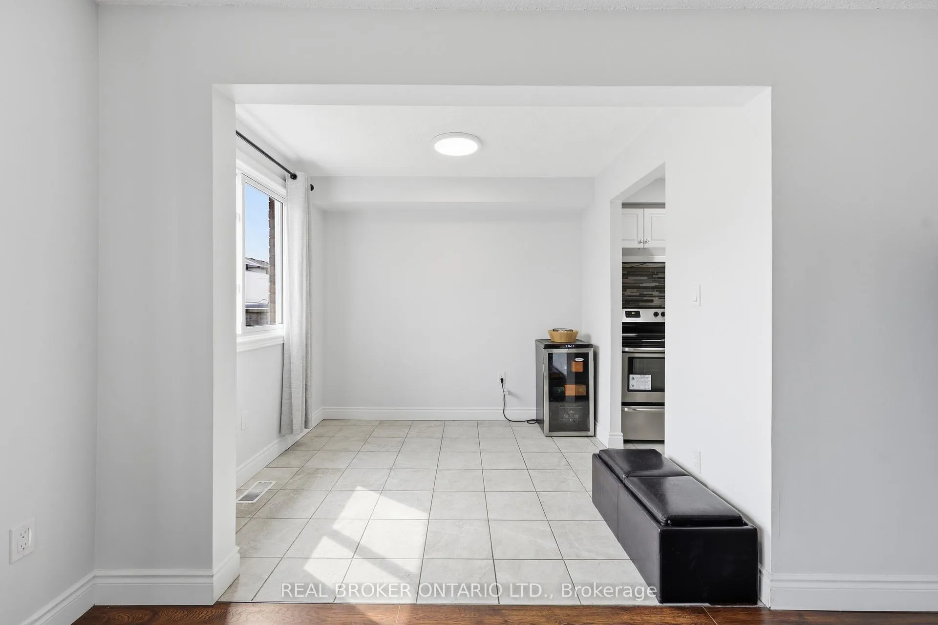 Photo 16 of Unit 29, 262 Kenora Avenue, Hamilton, Nashdale — HOMEH