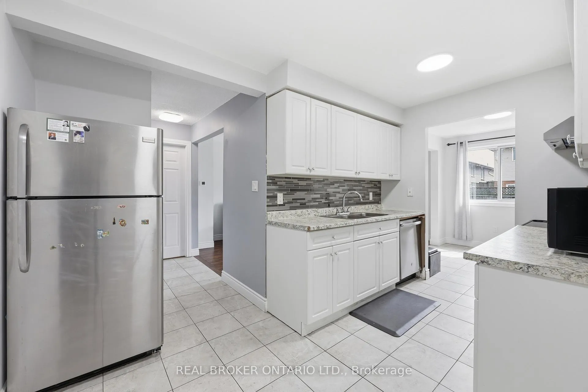 Photo 17 of Unit 29, 262 Kenora Avenue, Hamilton, Nashdale — HOMEH