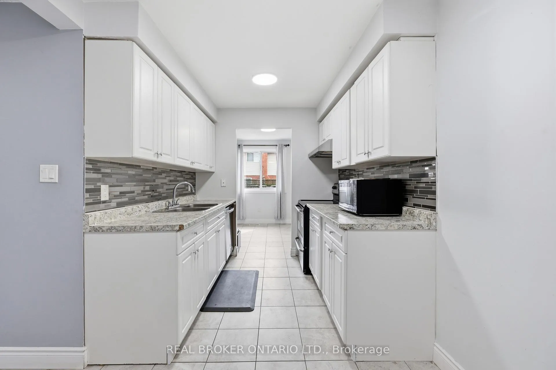 Photo 18 of Unit 29, 262 Kenora Avenue, Hamilton, Nashdale — HOMEH
