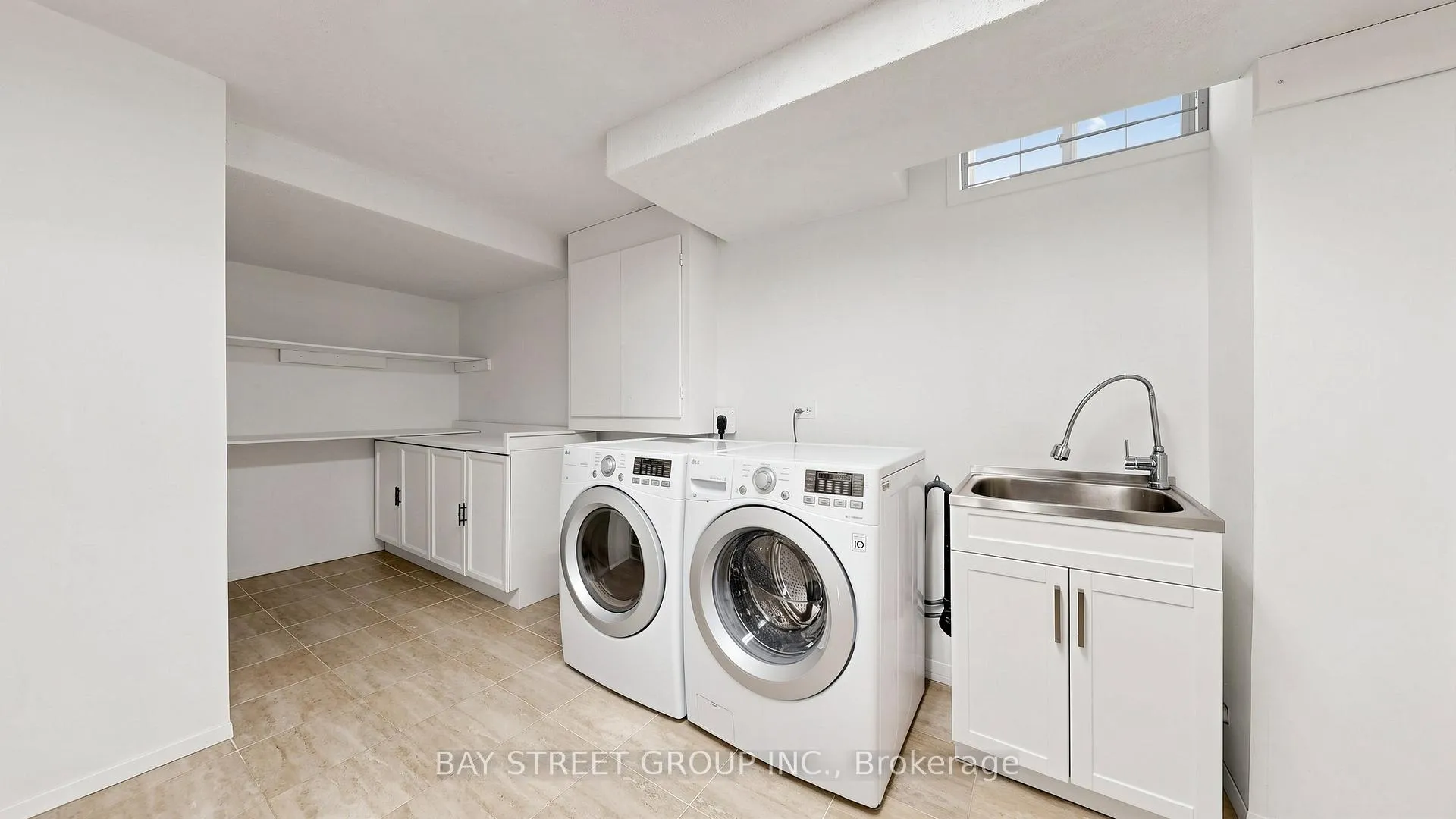 Photo 43 of 57 Longmeadow Crescent, Markham, Milliken Mills West — HOMEH