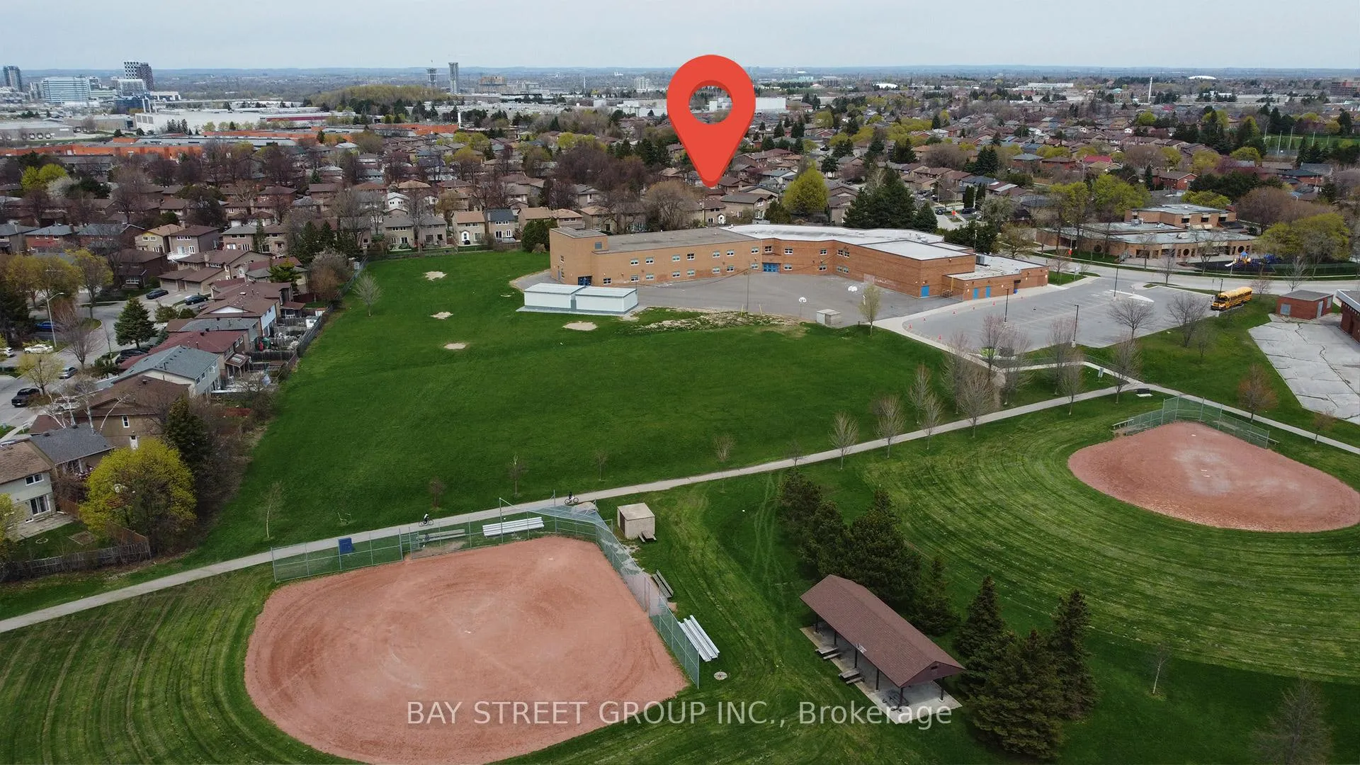Photo 50 of 57 Longmeadow Crescent, Markham, Milliken Mills West — HOMEH