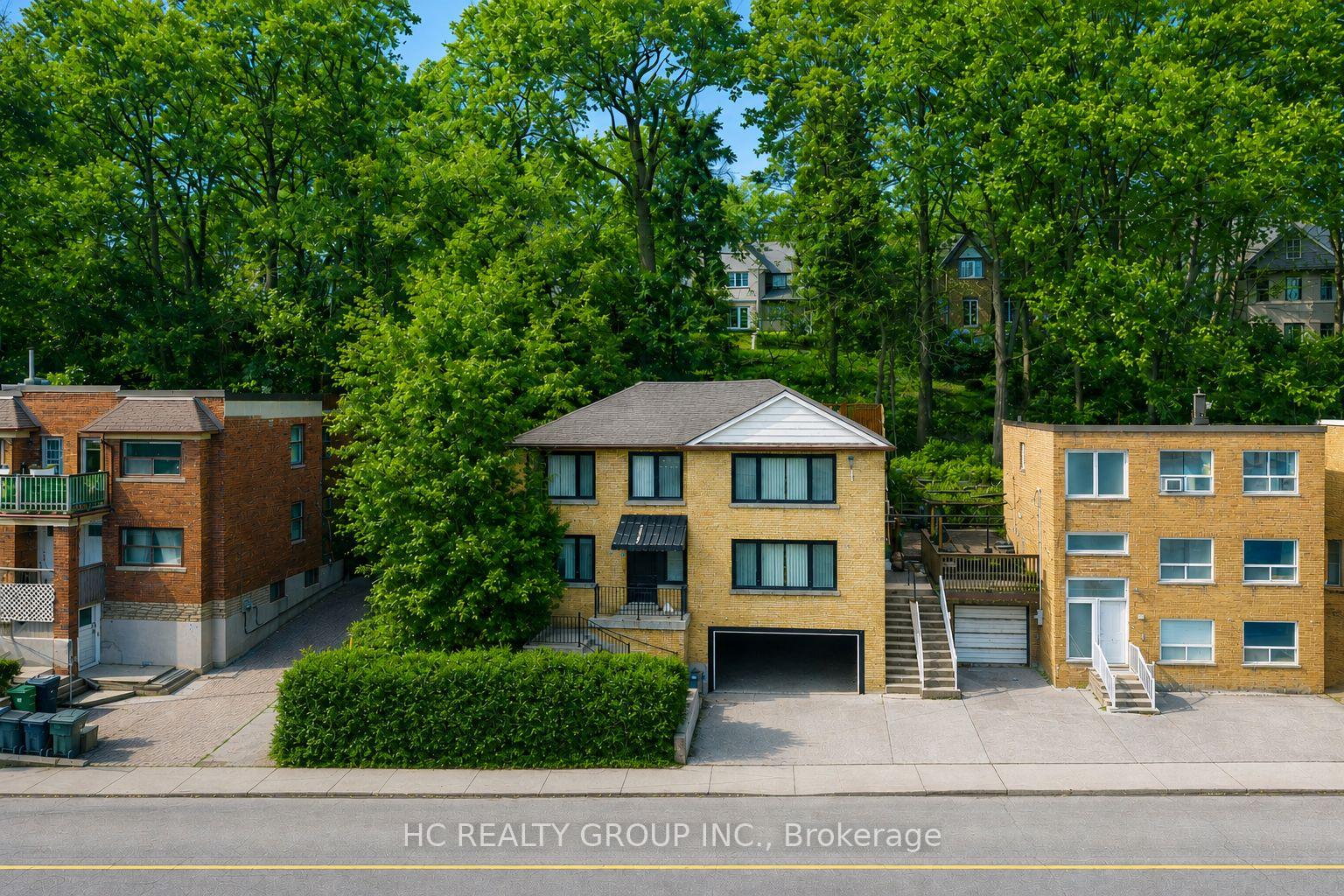 Photo 5 of 840 Davenport Road, Toronto, Wychwood — HOMEH