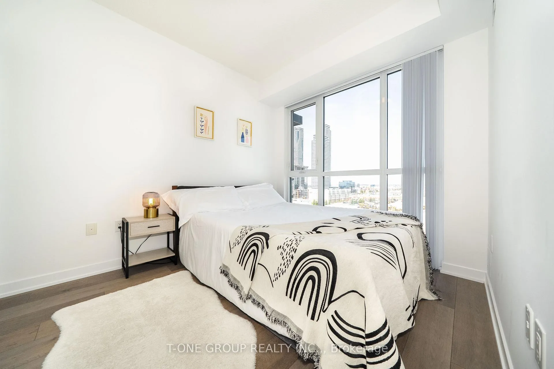 Photo 14 of Unit 921, 38 Honeycrisp Crescent, Vaughan, Vaughan Corporate Centre — HOMEH