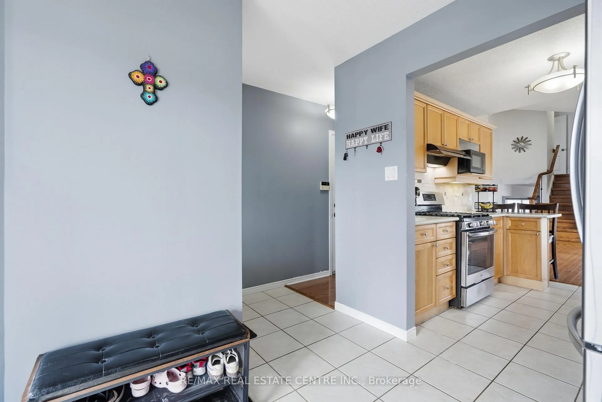 Photo 9 of 321 Montgomery Boulevard, Orangeville — HOMEH