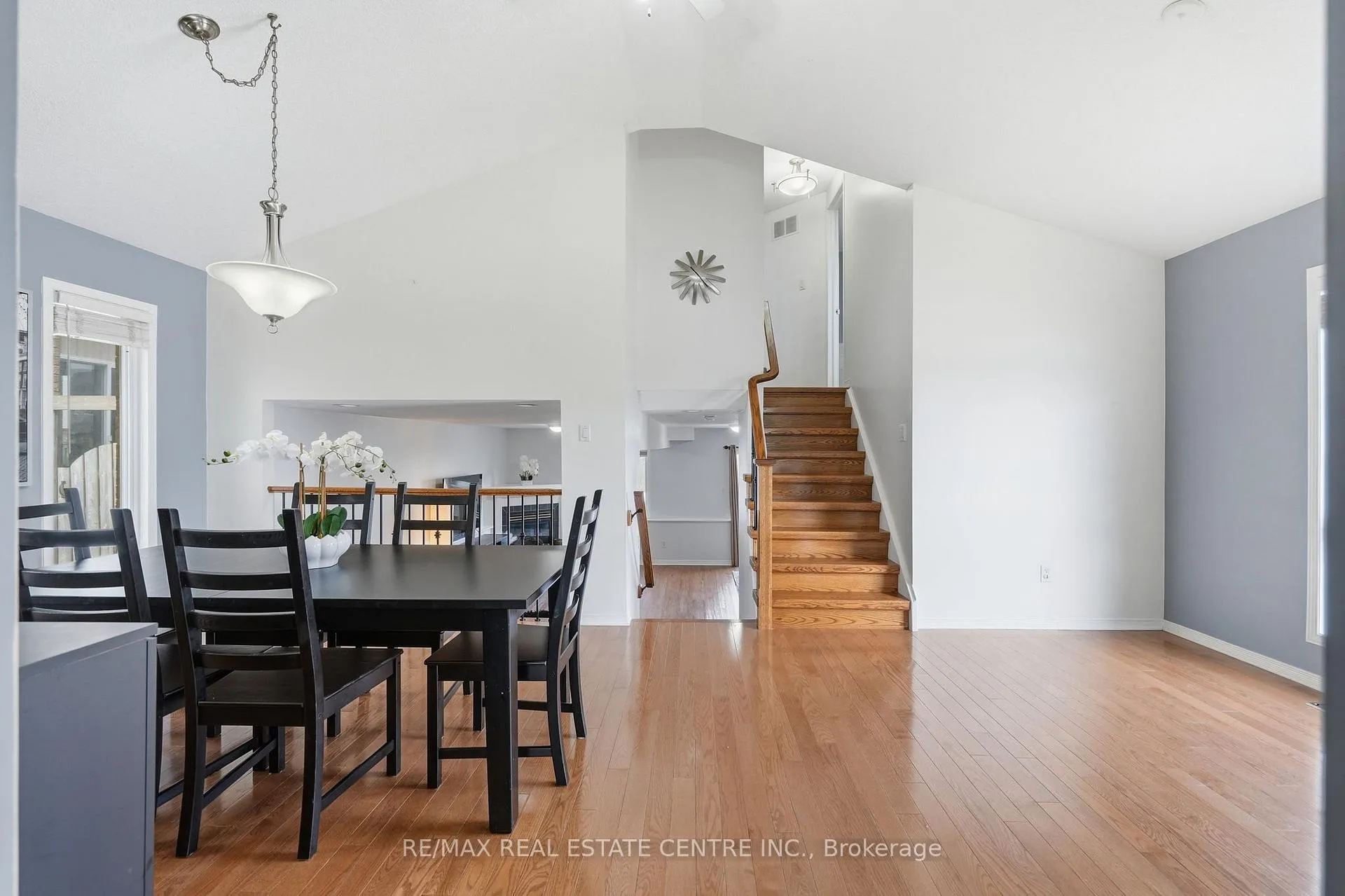 Photo 16 of 321 Montgomery Boulevard, Orangeville — HOMEH