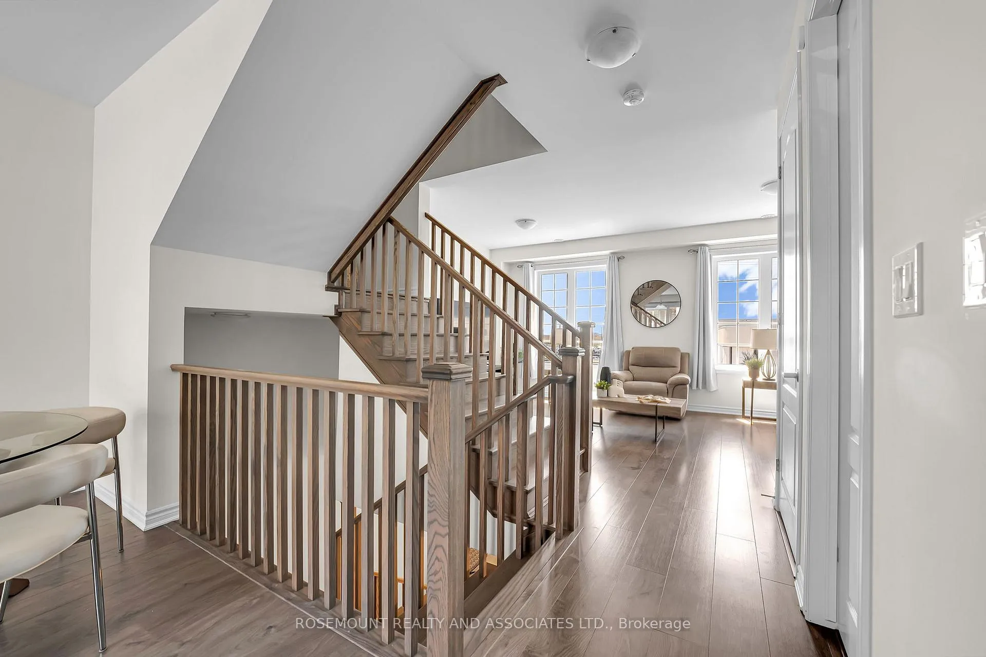Photo 14 of 52 Fiesta Way, Whitby, Rural Whitby — HOMEH