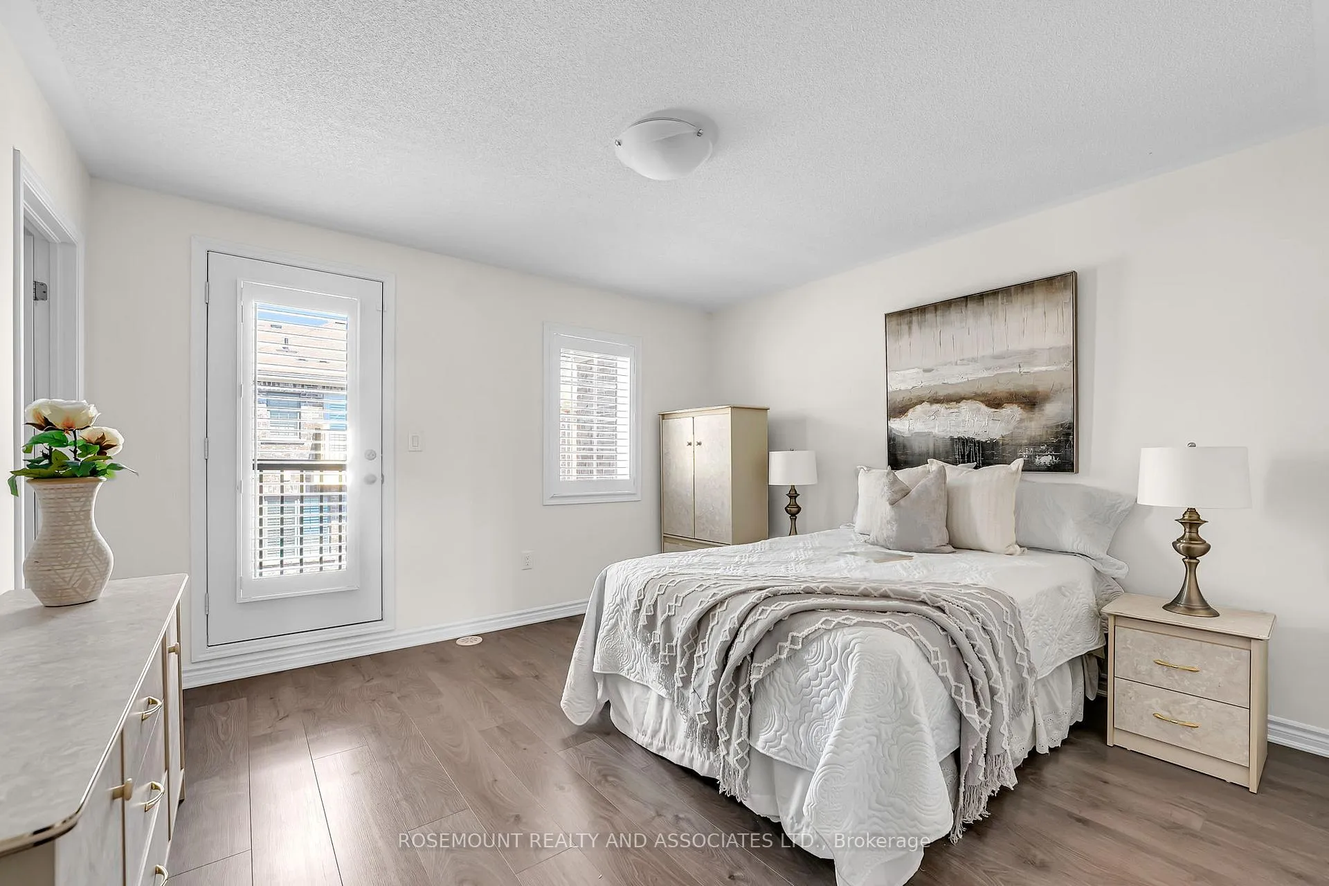 Photo 30 of 52 Fiesta Way, Whitby, Rural Whitby — HOMEH