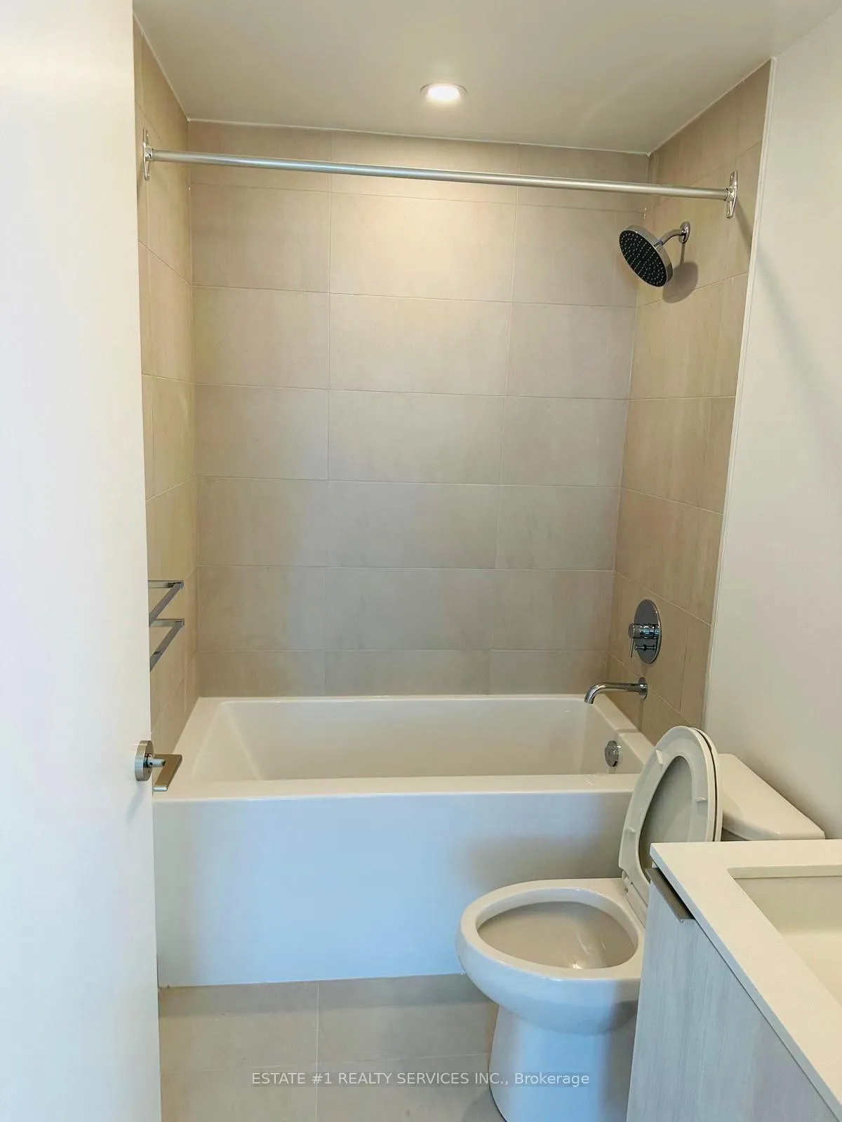 Photo 5 of Unit 4306, 7890 Jane Street, Vaughan, Vaughan Corporate Centre — HOMEH