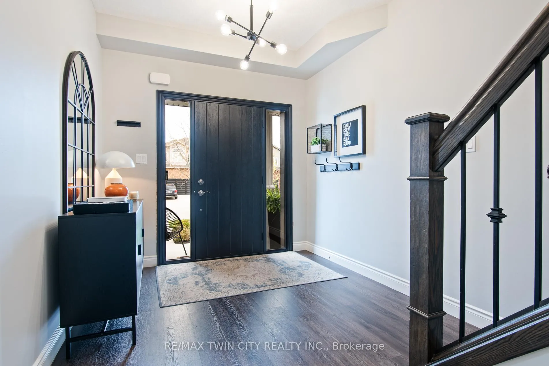 Photo 4 of 208 Birkinshaw Road, Cambridge, Christopher-Champlain — HOMEH