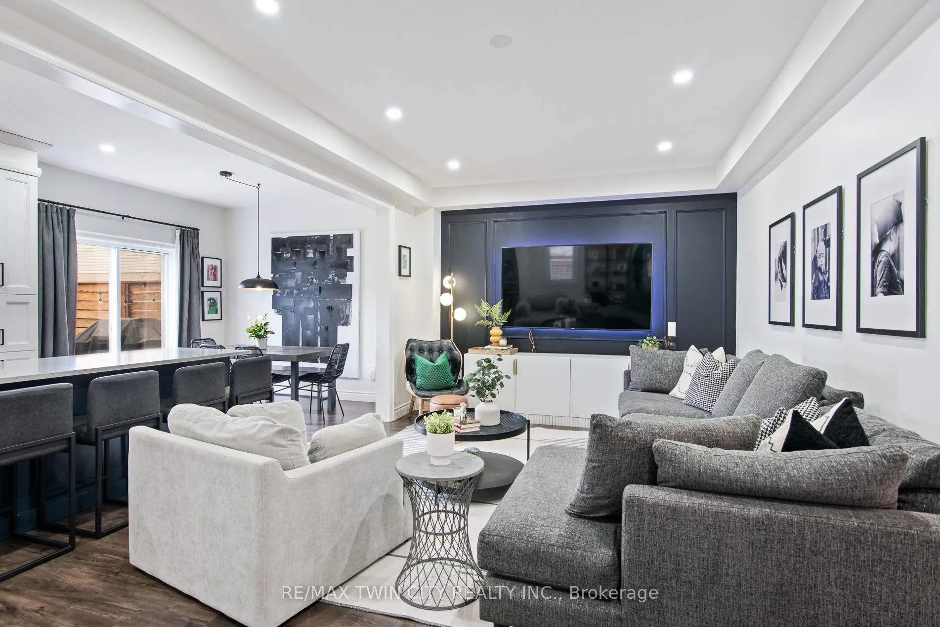 Photo 7 of 208 Birkinshaw Road, Cambridge, Christopher-Champlain — HOMEH