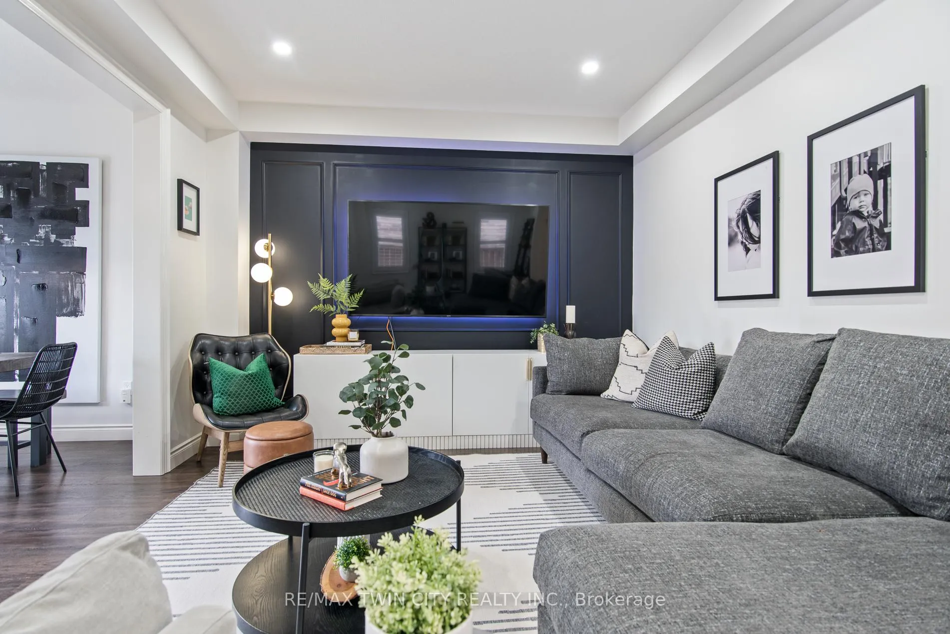 Photo 8 of 208 Birkinshaw Road, Cambridge, Christopher-Champlain — HOMEH