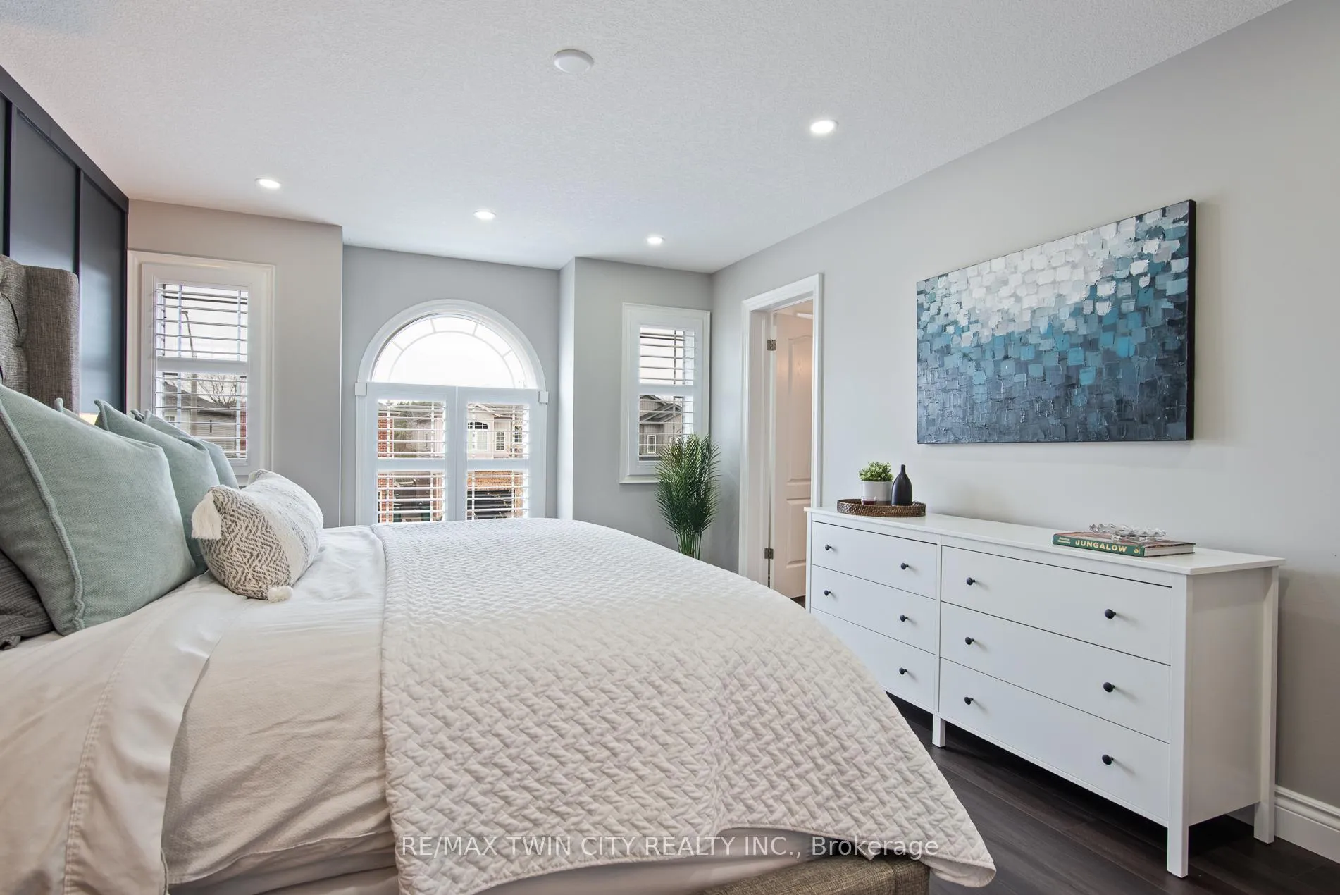 Photo 26 of 208 Birkinshaw Road, Cambridge, Christopher-Champlain — HOMEH