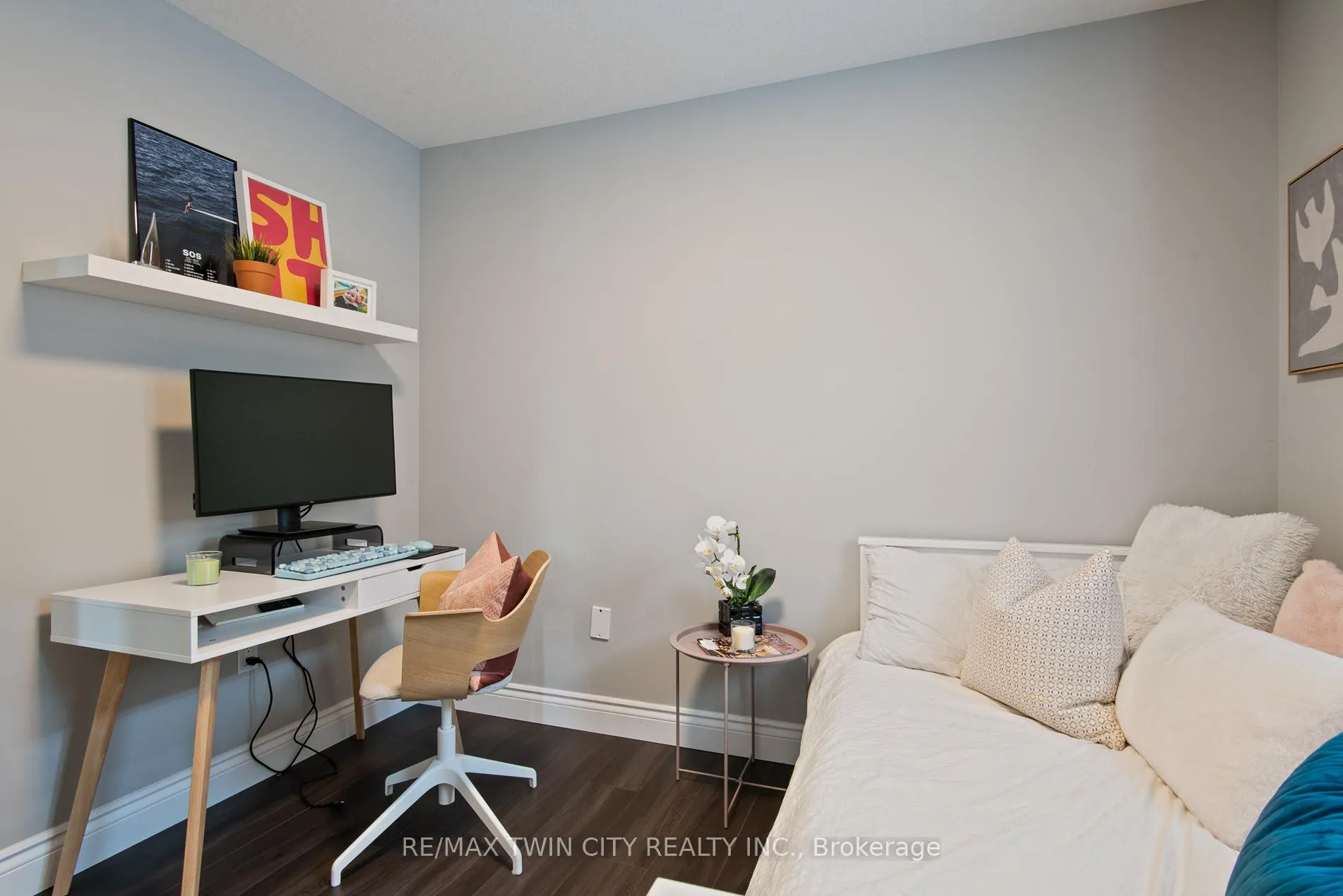Photo 32 of 208 Birkinshaw Road, Cambridge, Christopher-Champlain — HOMEH