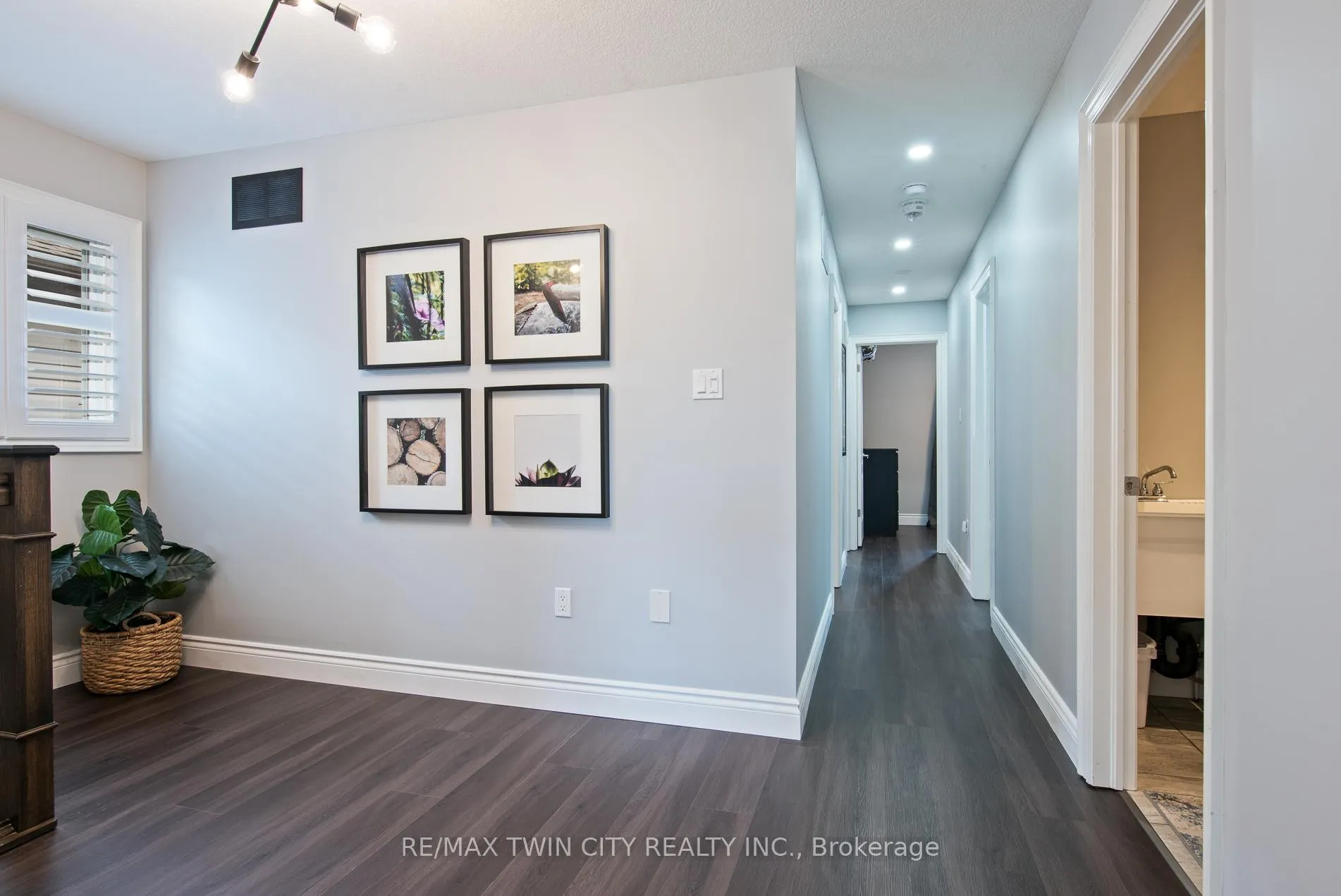 Photo 37 of 208 Birkinshaw Road, Cambridge, Christopher-Champlain — HOMEH
