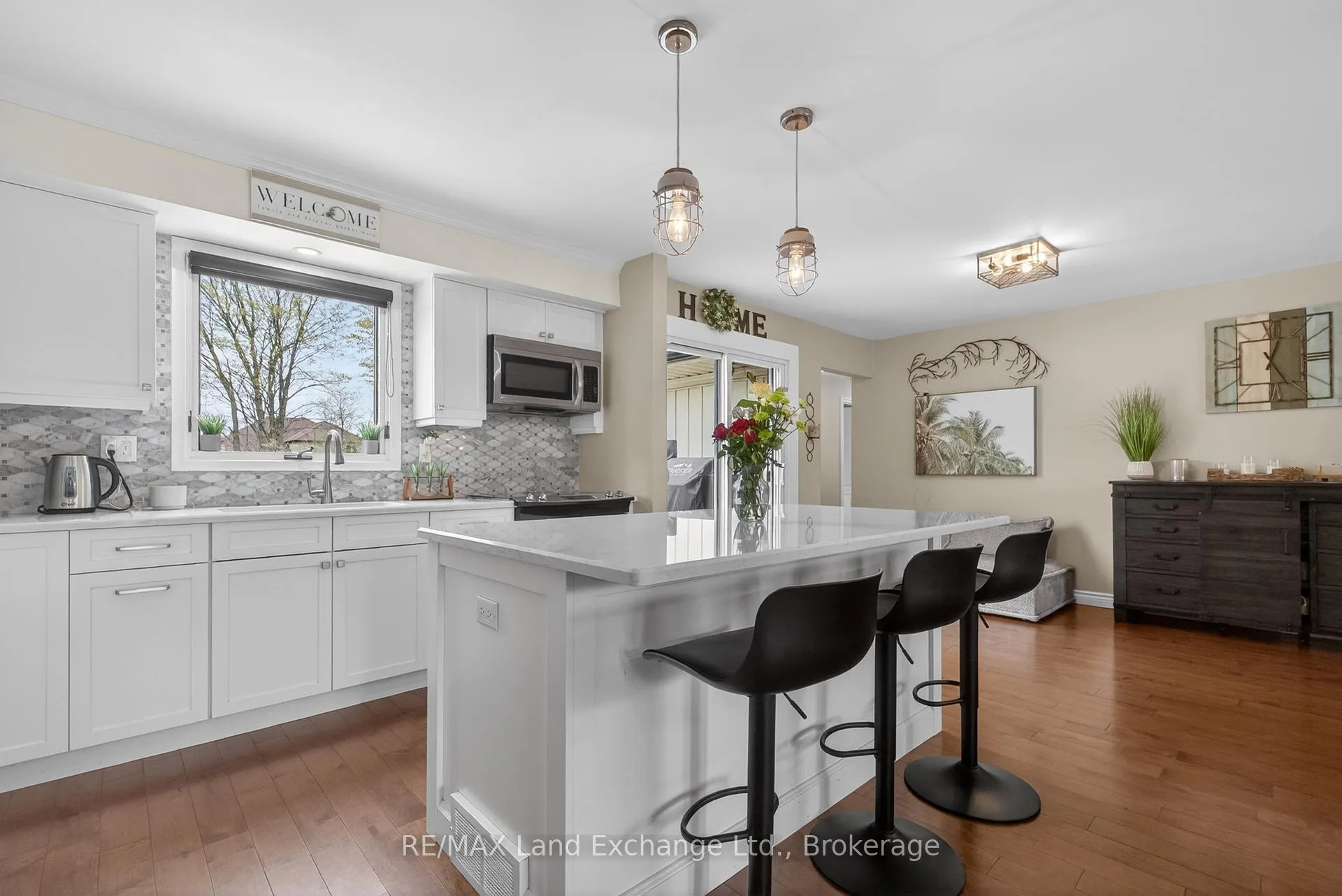 Photo 11 of 752 Palmateer Drive, Kincardine — HOMEH