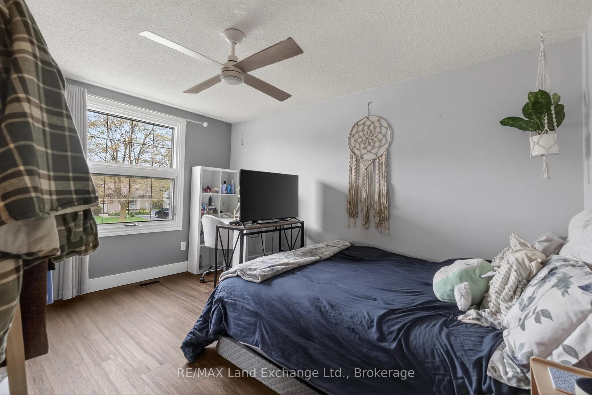 Photo 21 of 752 Palmateer Drive, Kincardine — HOMEH