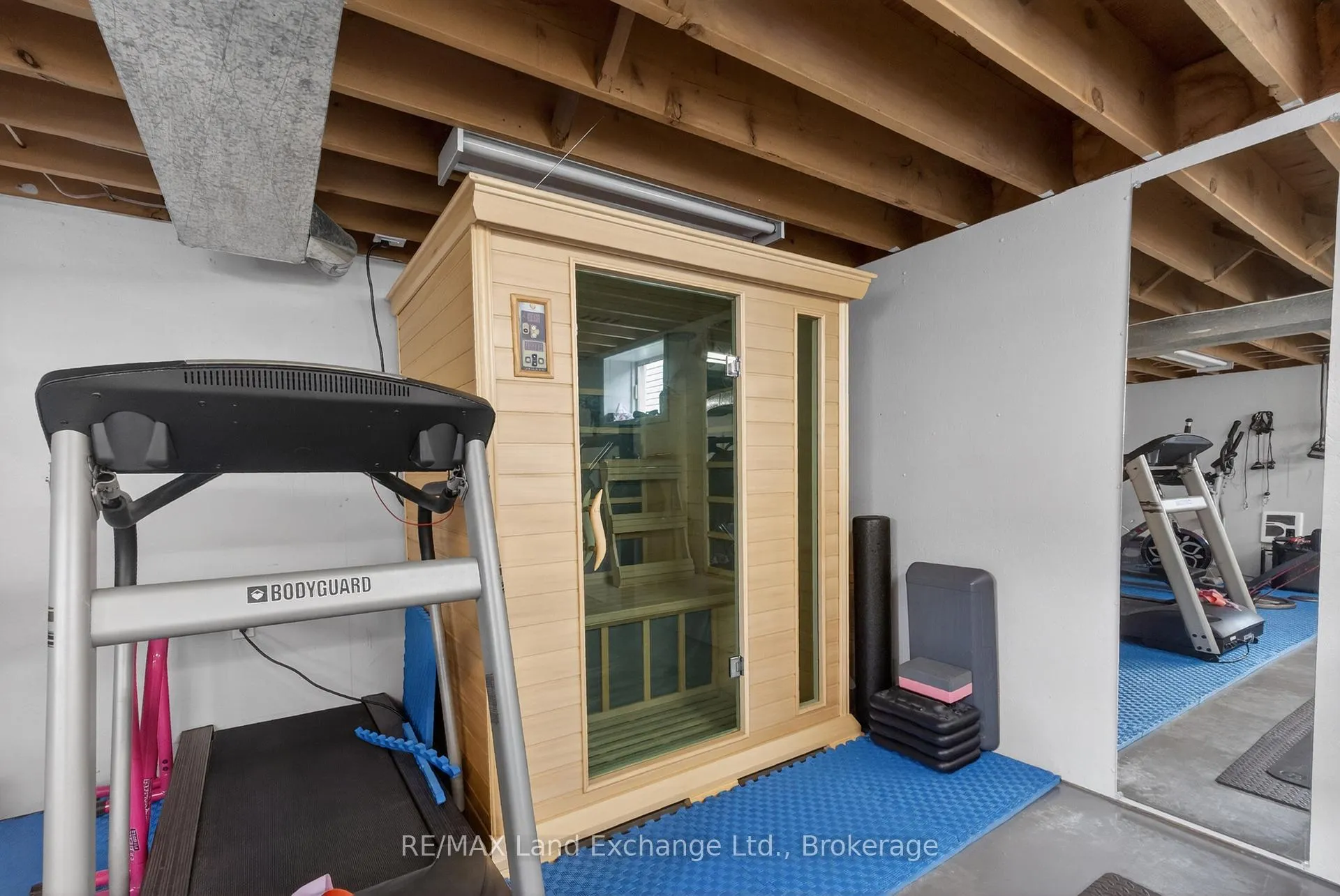Photo 32 of 752 Palmateer Drive, Kincardine — HOMEH