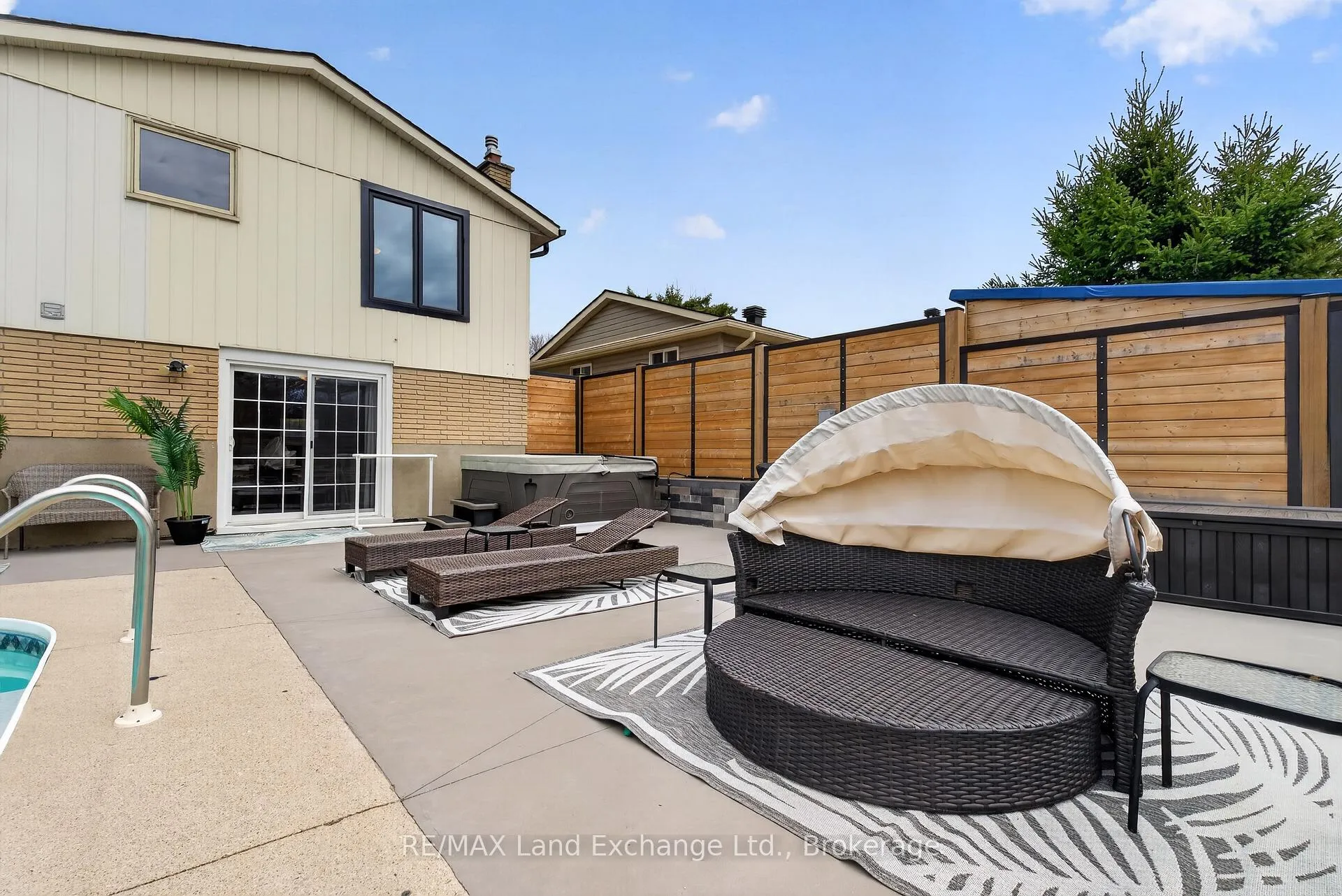 Photo 36 of 752 Palmateer Drive, Kincardine — HOMEH