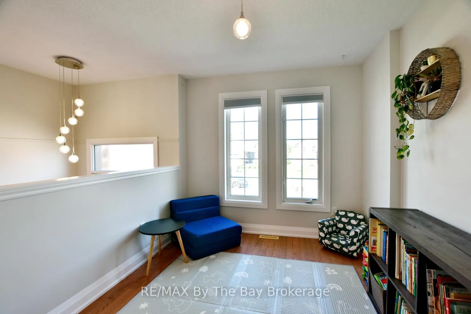 Photo 10 of 21 Northwood Drive, Wasaga Beach — HOMEH