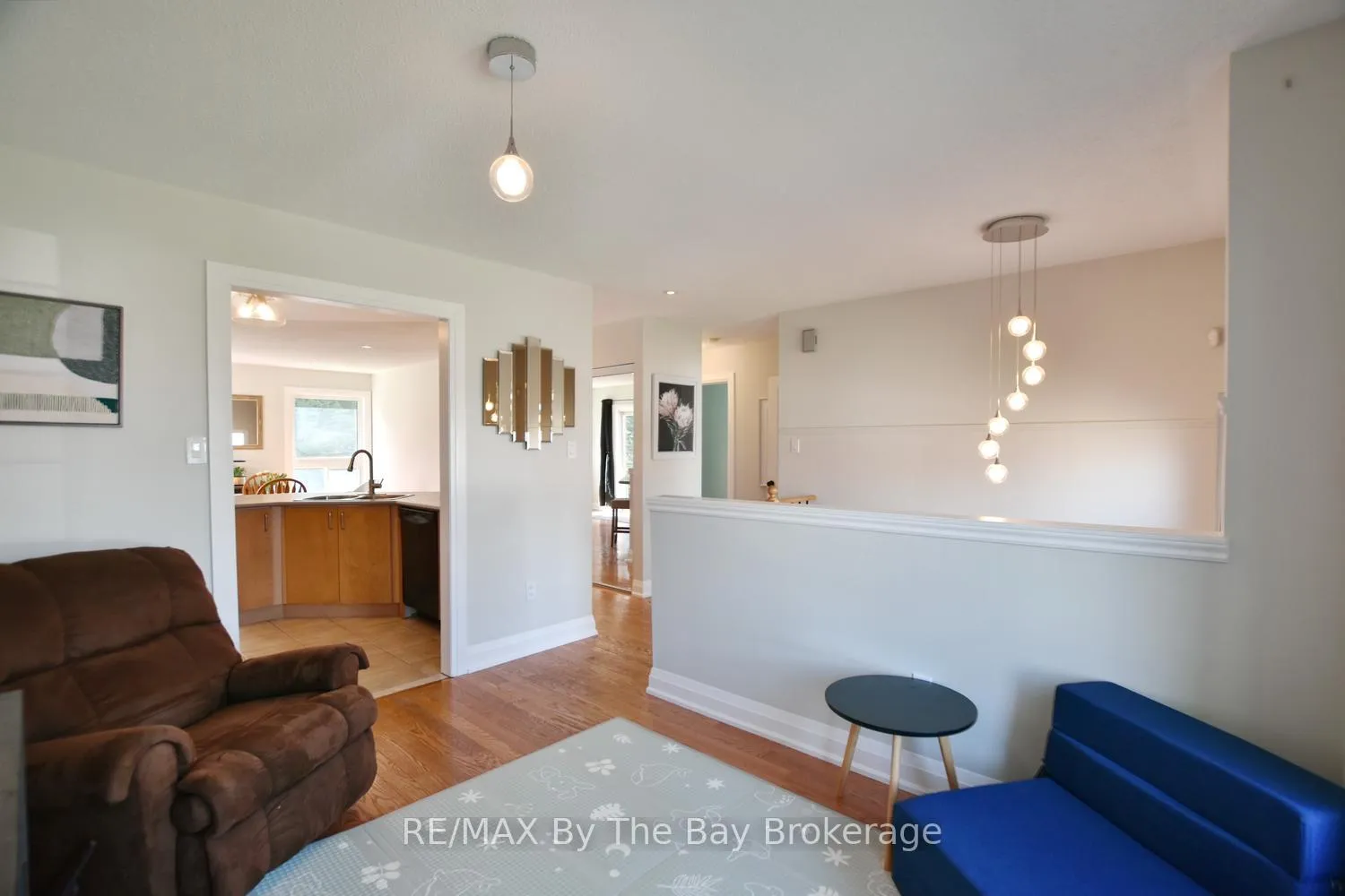Photo 11 of 21 Northwood Drive, Wasaga Beach — HOMEH