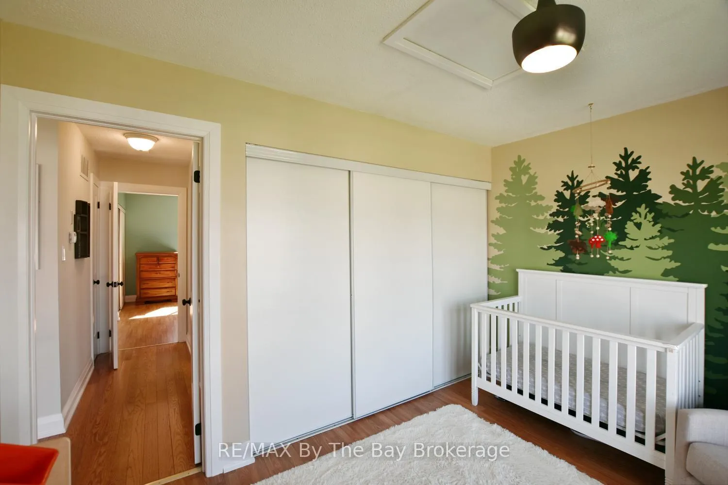 Photo 26 of 21 Northwood Drive, Wasaga Beach — HOMEH