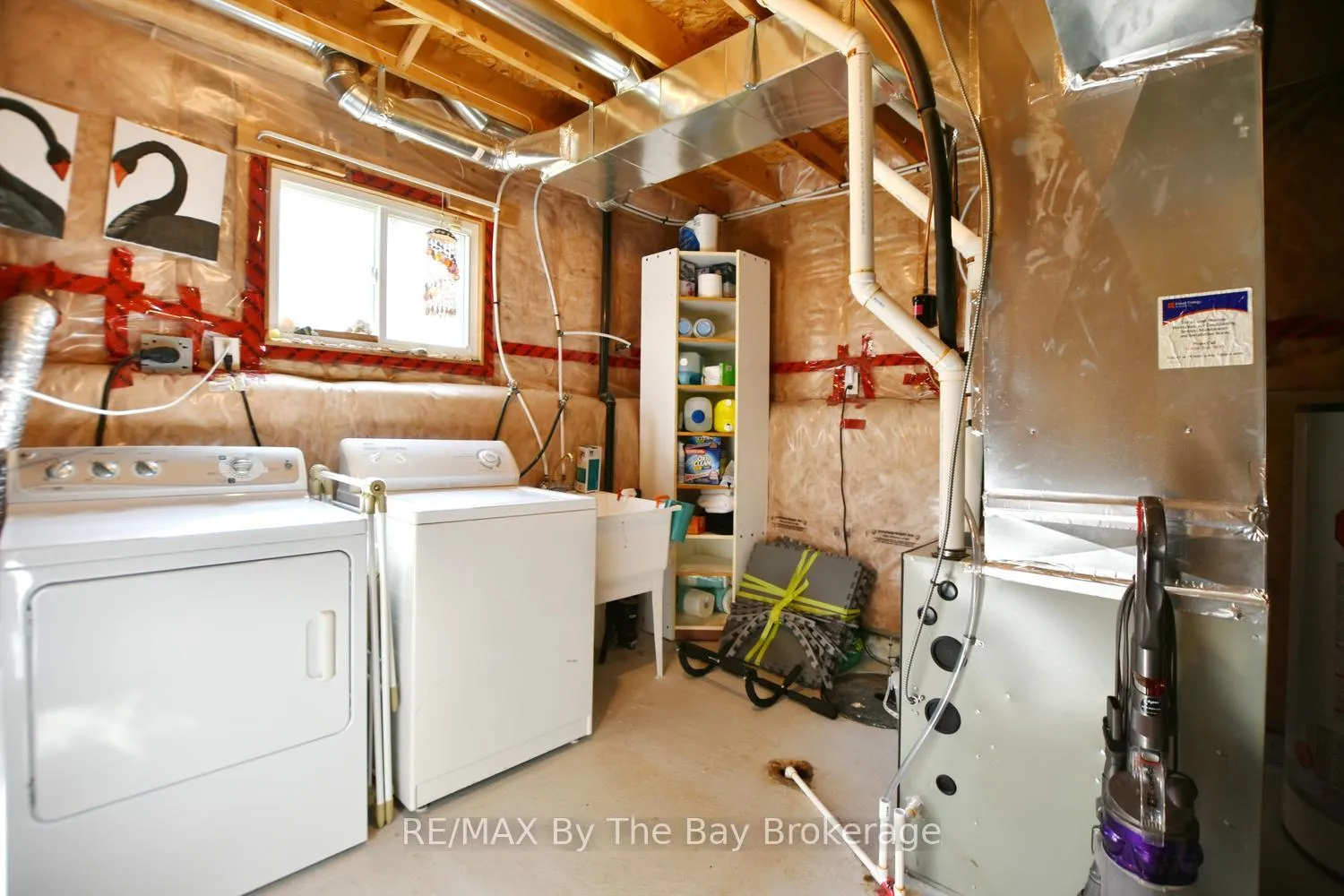 Photo 38 of 21 Northwood Drive, Wasaga Beach — HOMEH