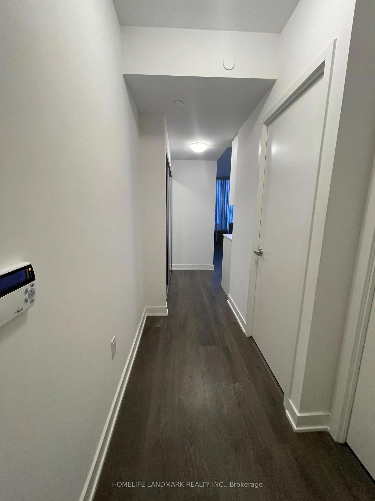 Photo 1 of Unit 2209, 99 Broadway Avenue, Toronto, Mount Pleasant West — HOMEH