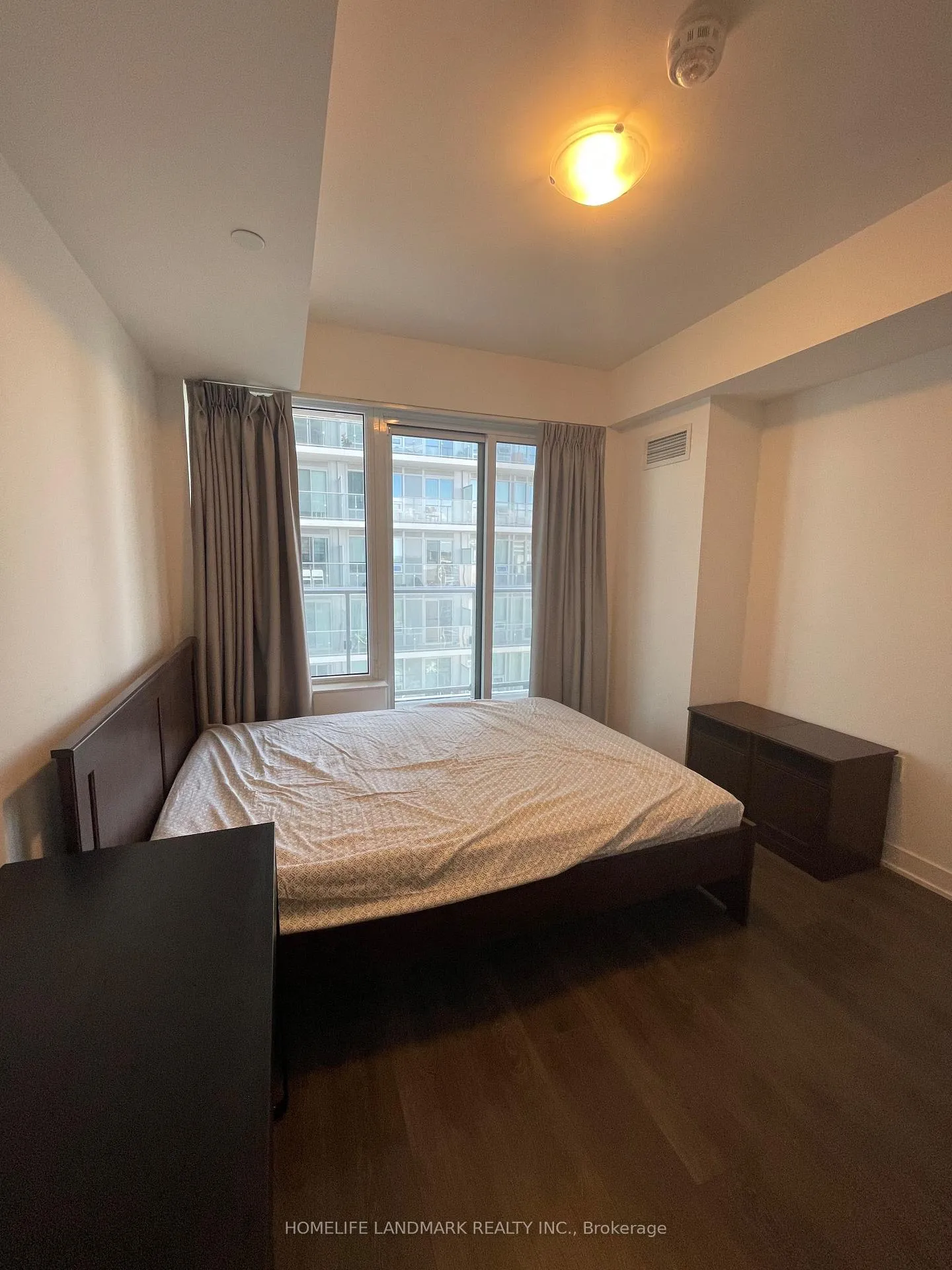 Photo 14 of Unit 2209, 99 Broadway Avenue, Toronto, Mount Pleasant West — HOMEH