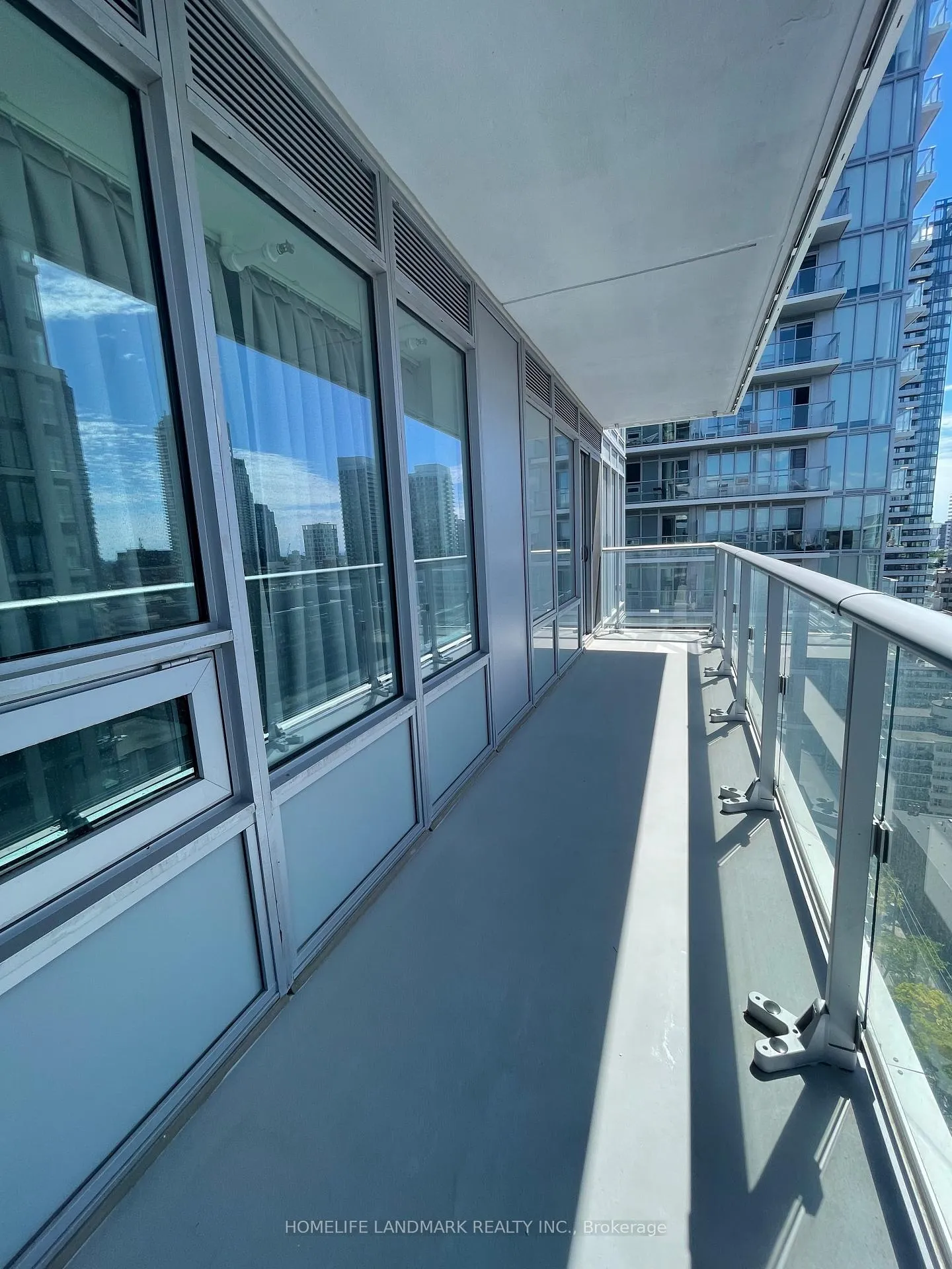 Photo 25 of Unit 2209, 99 Broadway Avenue, Toronto, Mount Pleasant West — HOMEH