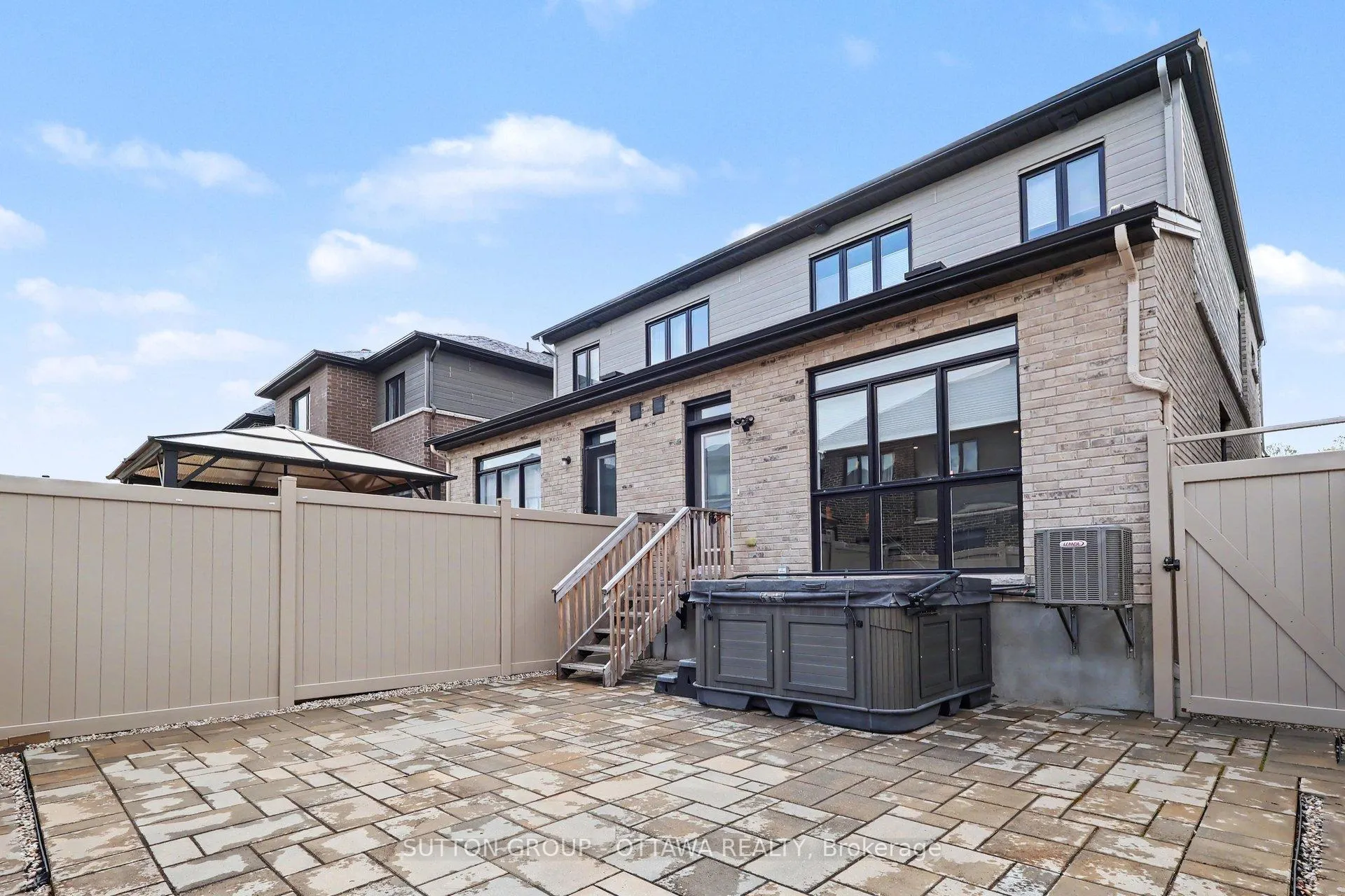 Photo 20 of 329 Lysander Place, Ottawa, CFB Rockcliffe and Area — HOMEH
