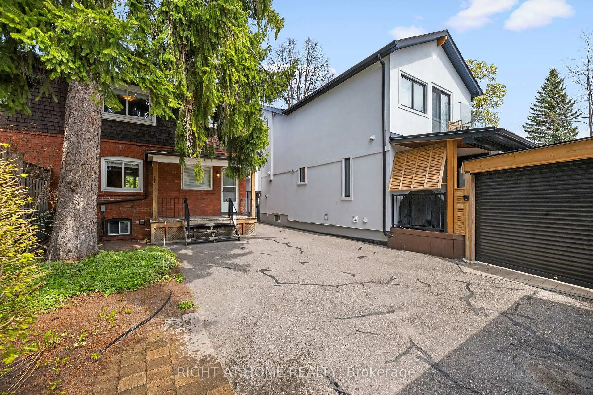 Photo 9 of 593 Millwood Road, Toronto, Mount Pleasant East — HOMEH