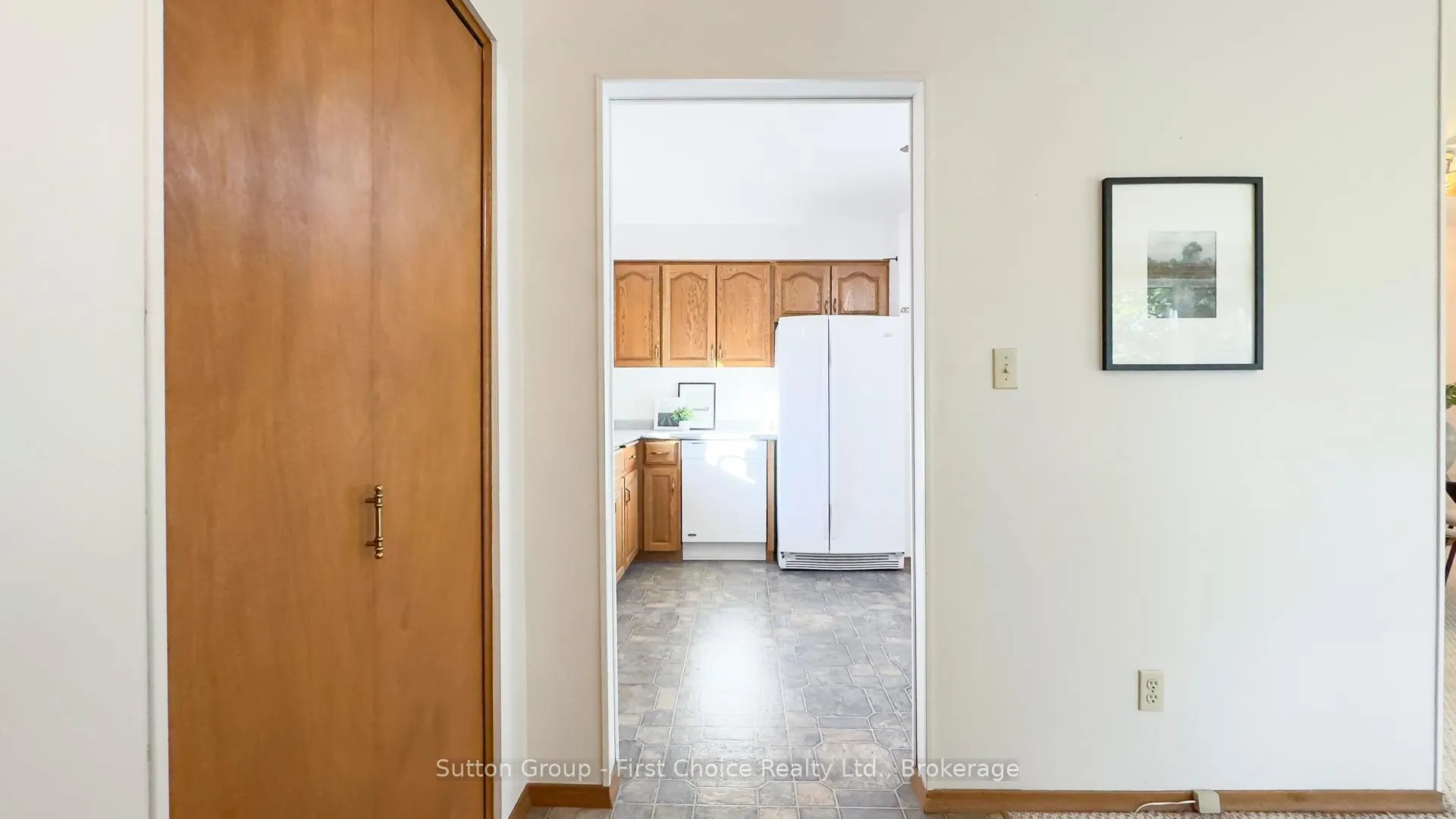 Photo 8 of 8 Dunsford Crescent, St. Marys — HOMEH