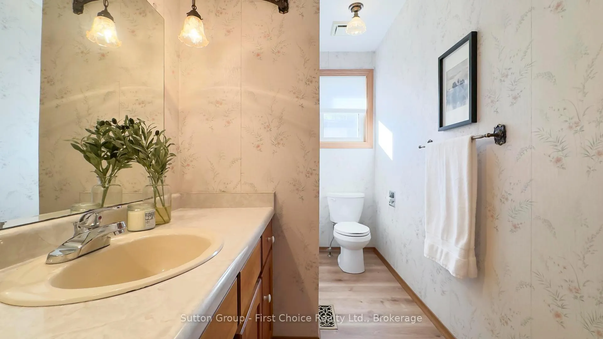 Photo 21 of 8 Dunsford Crescent, St. Marys — HOMEH